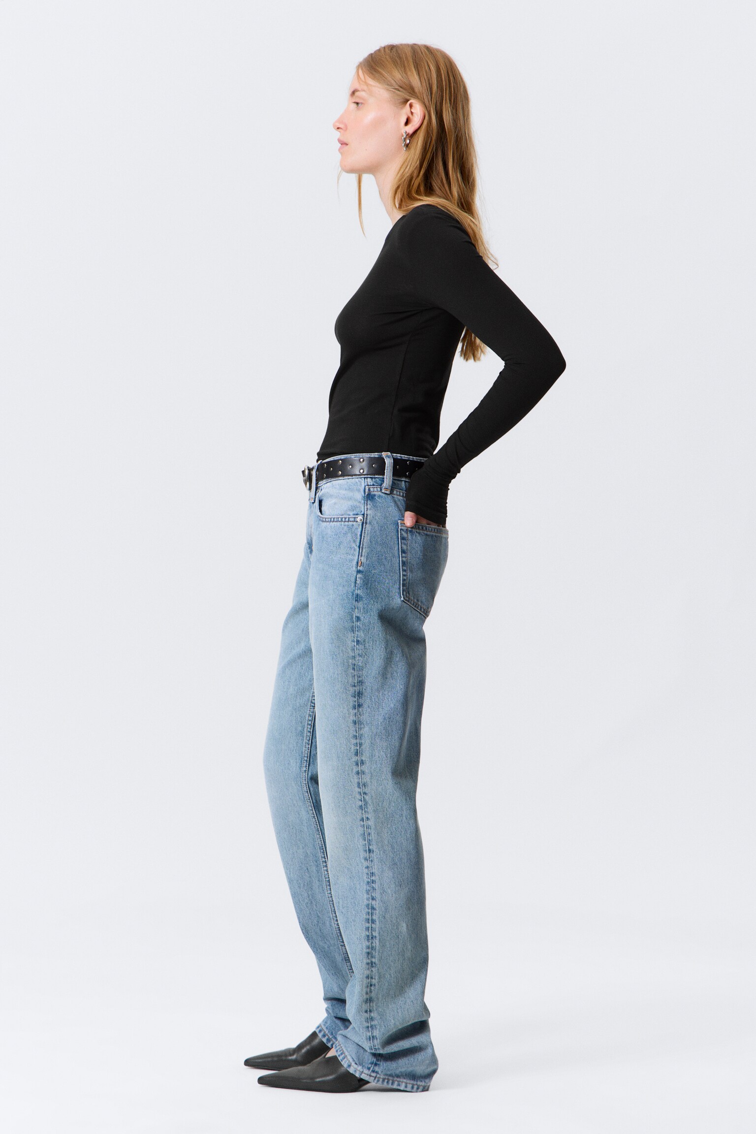 Laika Mid Rise Regular Straight Leg Jeans - Eighteen Blue - Medium Blue - 6