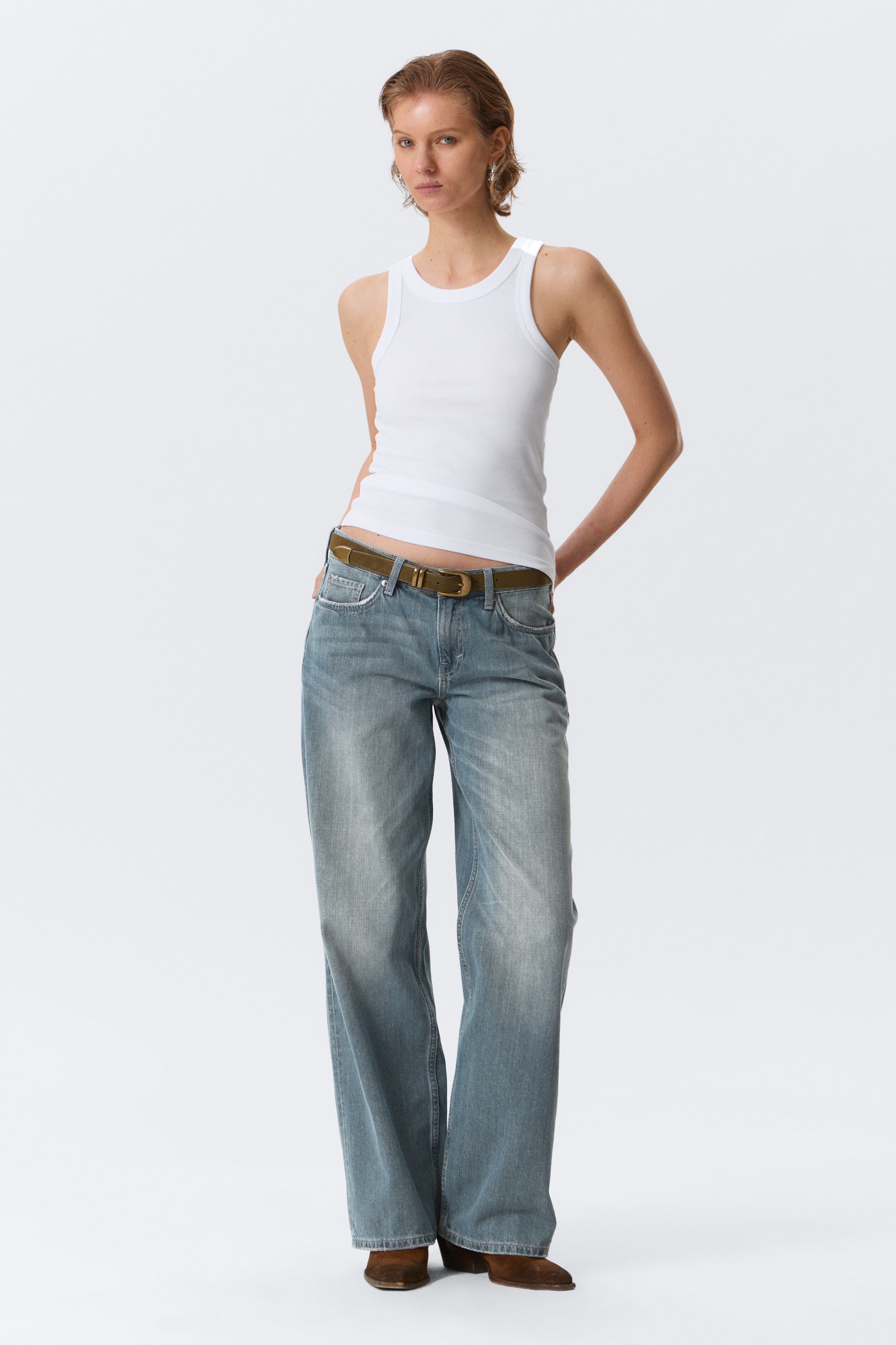 White - Fitted Rib Tank Top - 2