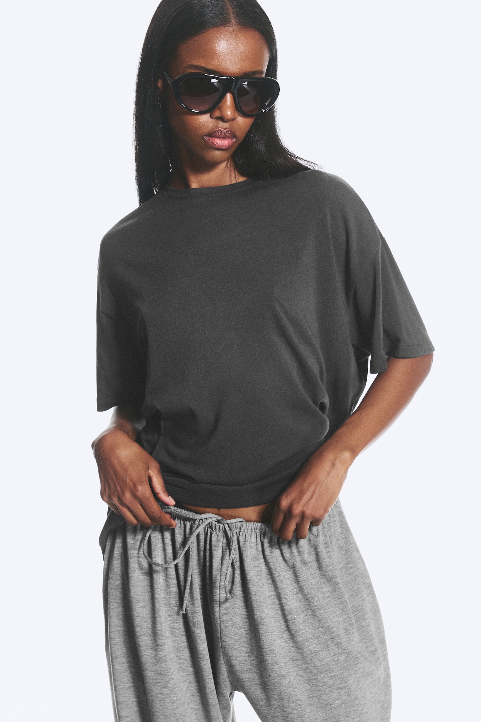 Skir avslappnad boxig t-shirt - Transparent mörkgrå/Sheer White/Dark Lilac - 1