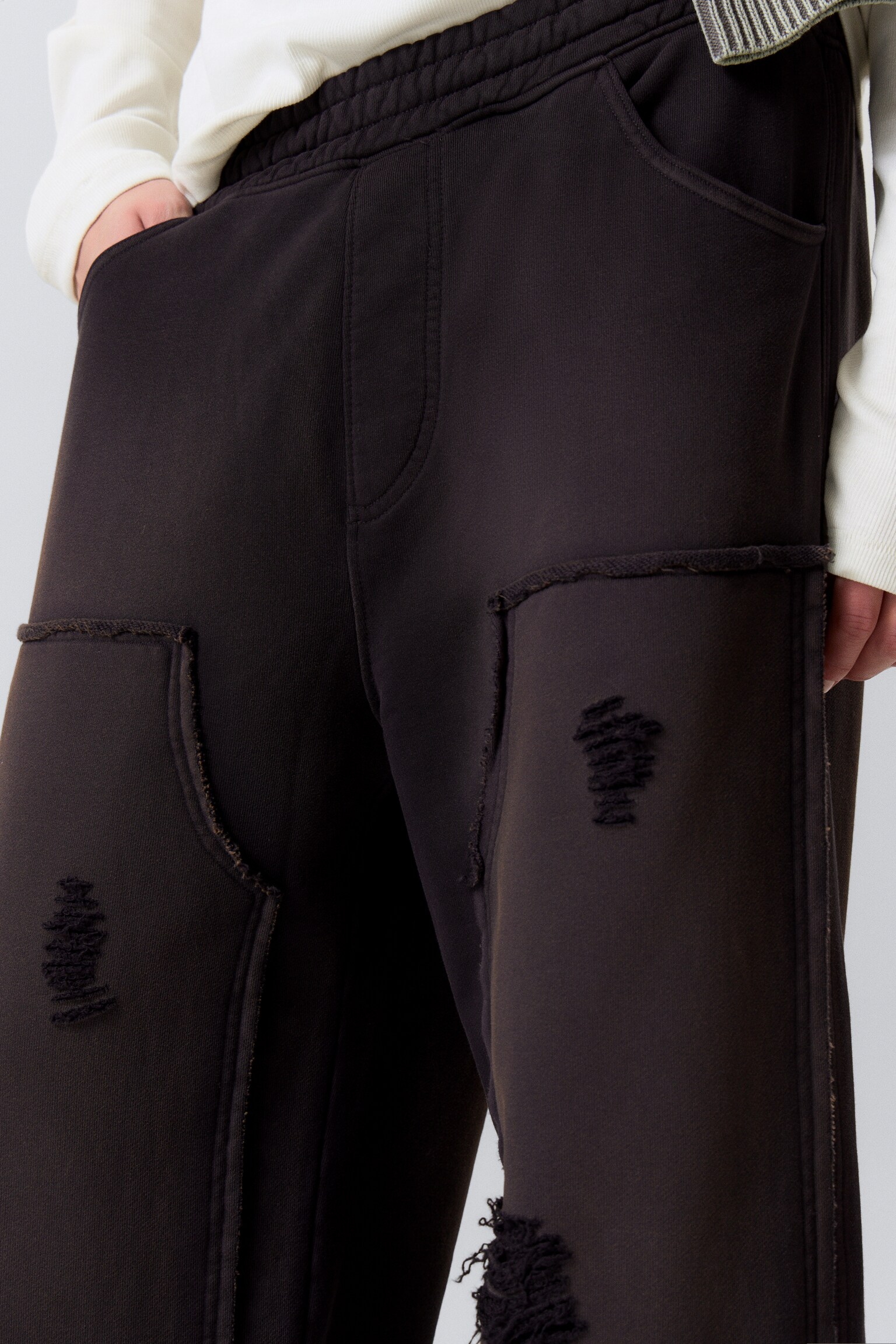 Pantaloni de trening din bumbac terry cu aspect uzat - Bleumarin - 3