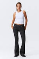 Black Rinse - Schwarz - Flame Low Waist Slim Flared Leg Jeans - 0