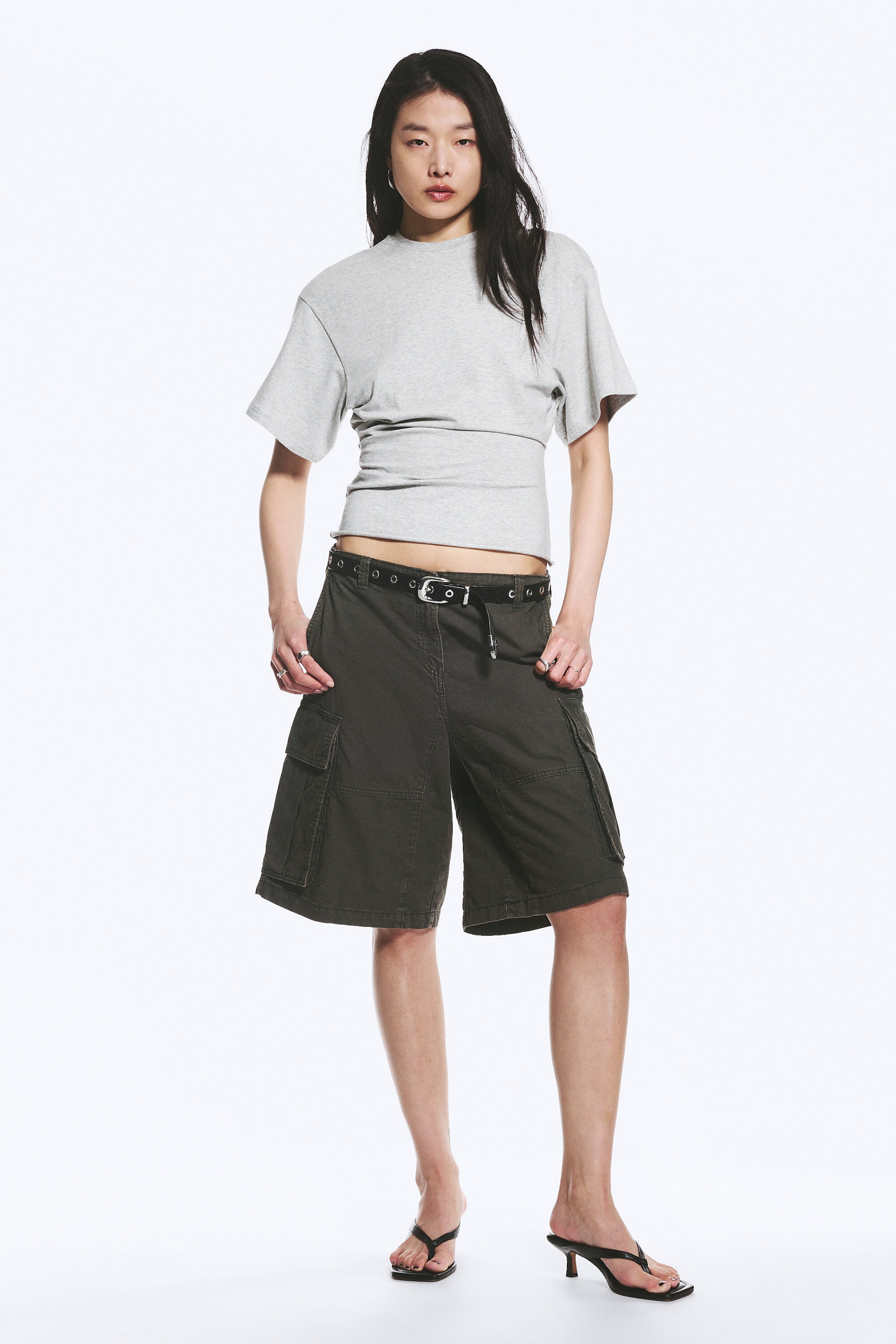 Grau meliert - DRAPIERTES, ENG ANLIEGENDES T-SHIRT - 1