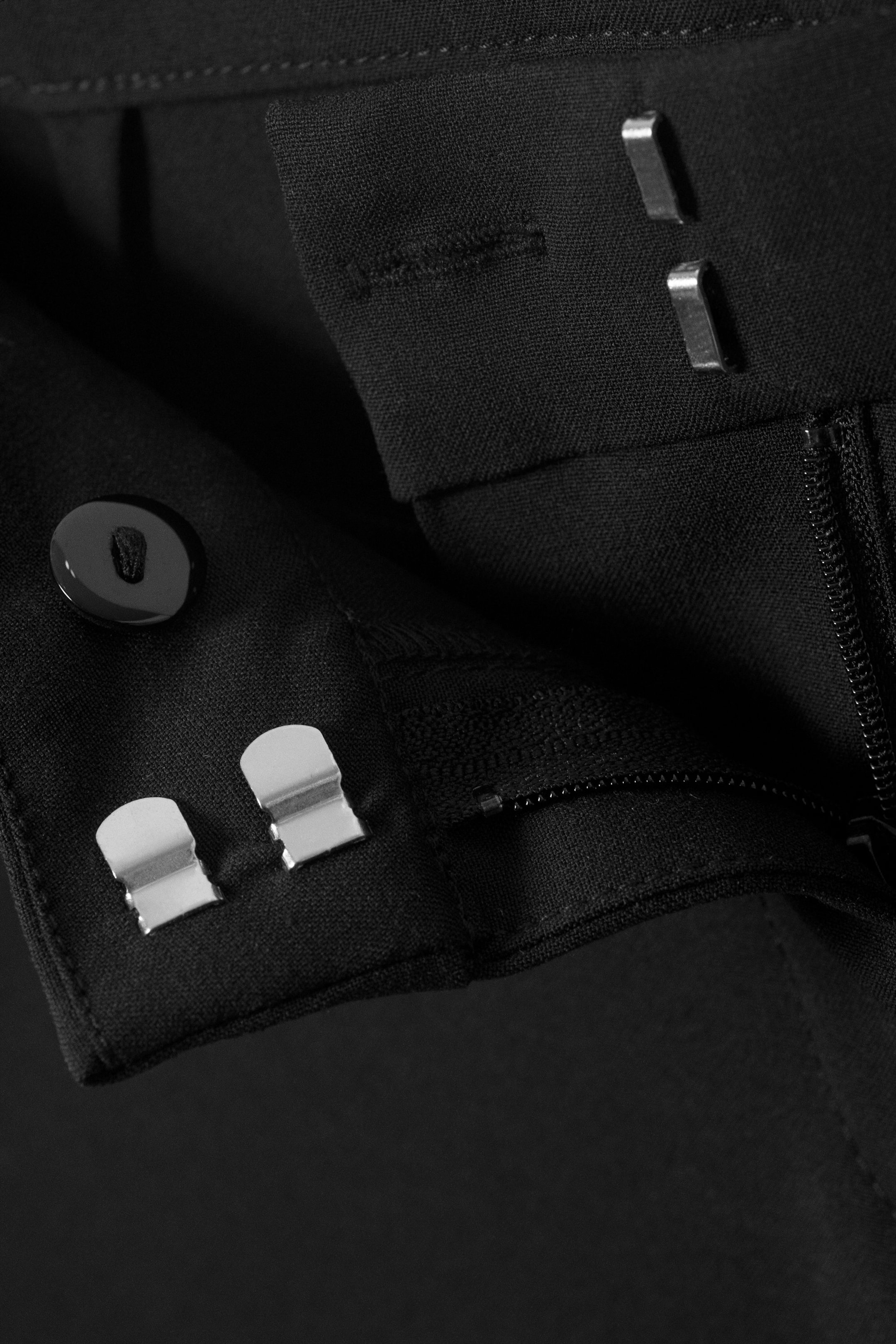 Black - Low Flared Suit Trousers - 5