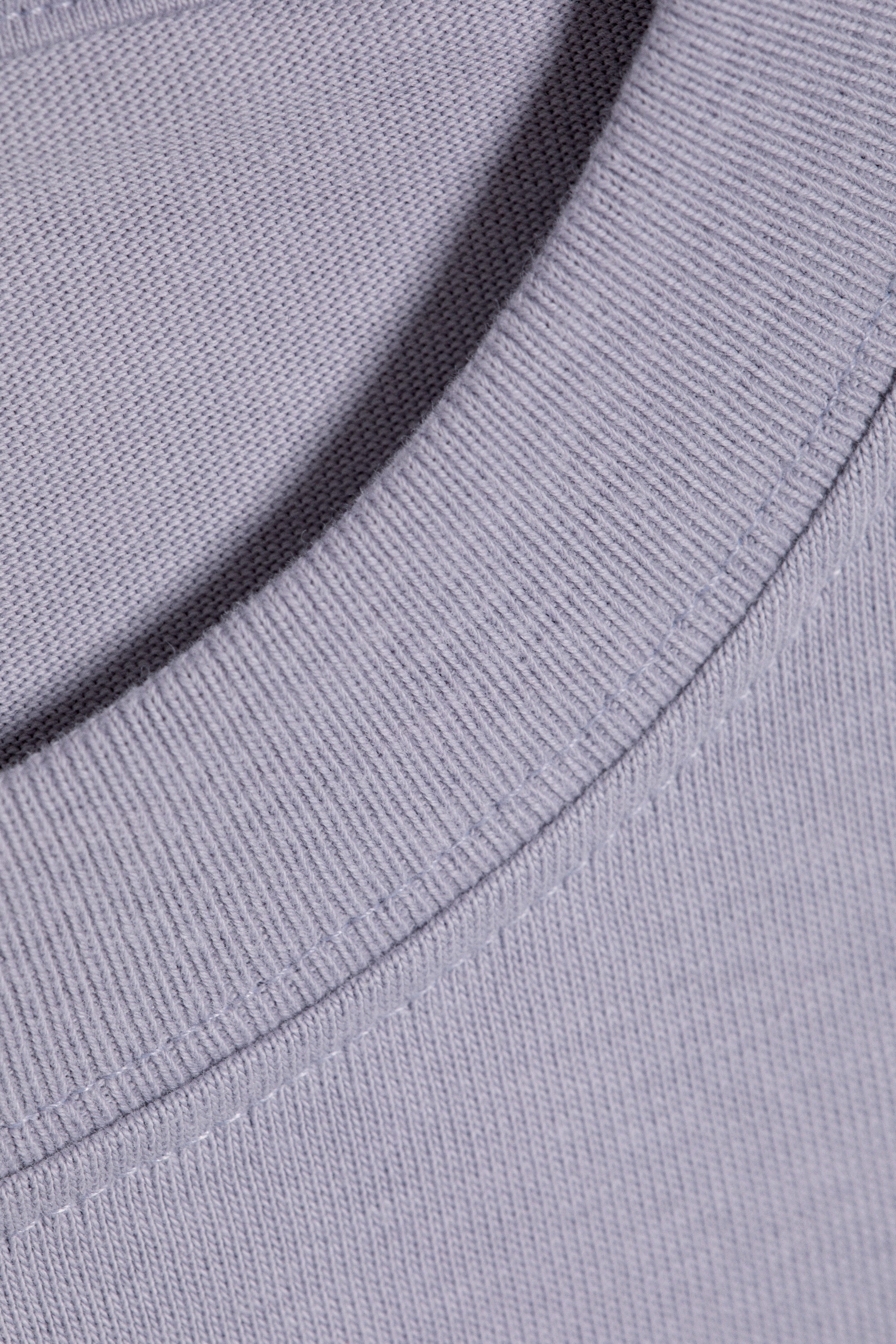 Gedecktes Lila - Boxy Longsleeve mit lockerer Passform - 4