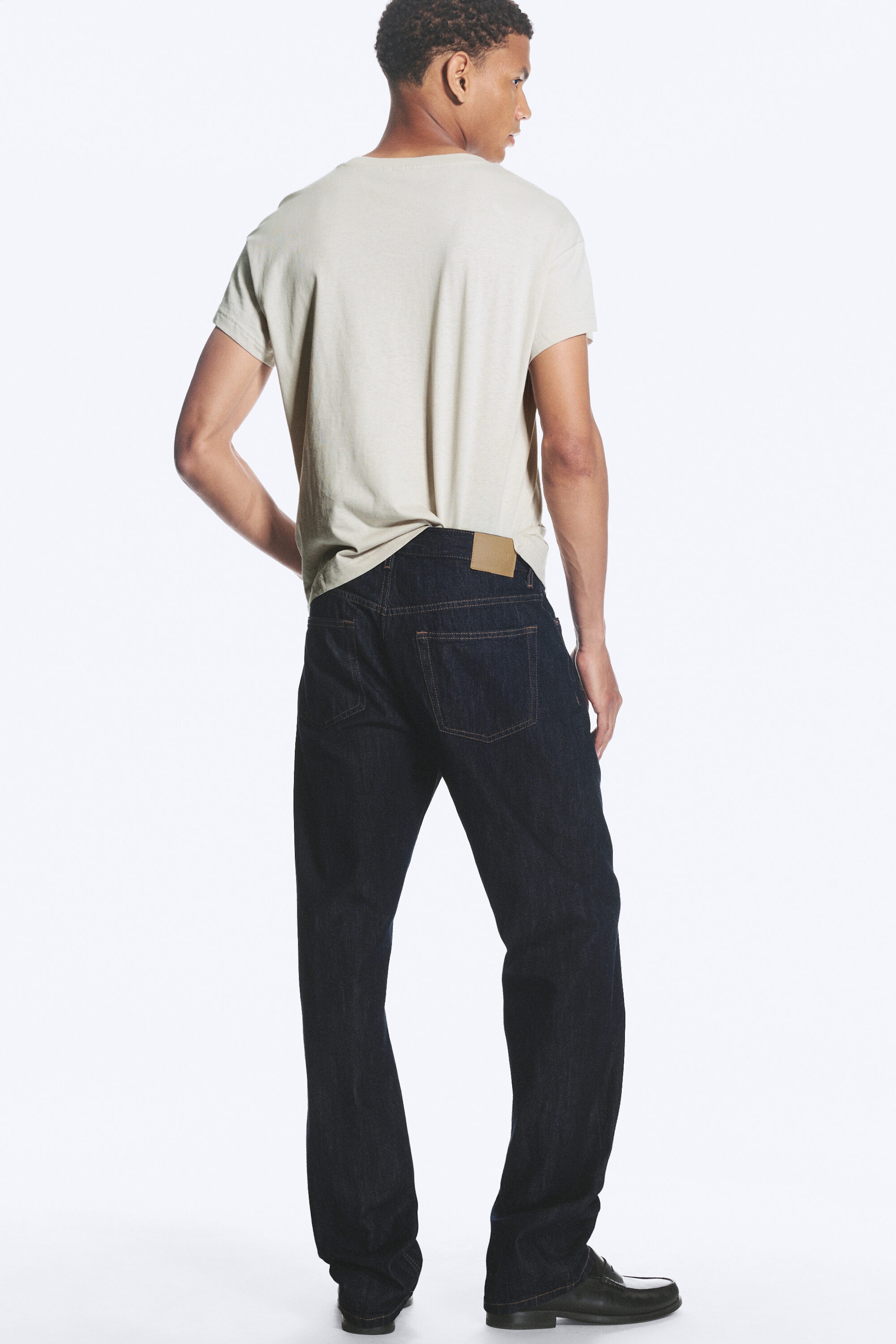 Blue Rinse - Dark Blue - Space Mid Rise Relaxed Straight Jeans - 4