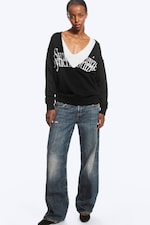 Black - Synchronize - Knitted V-Neck Graphic Sweater - 2
