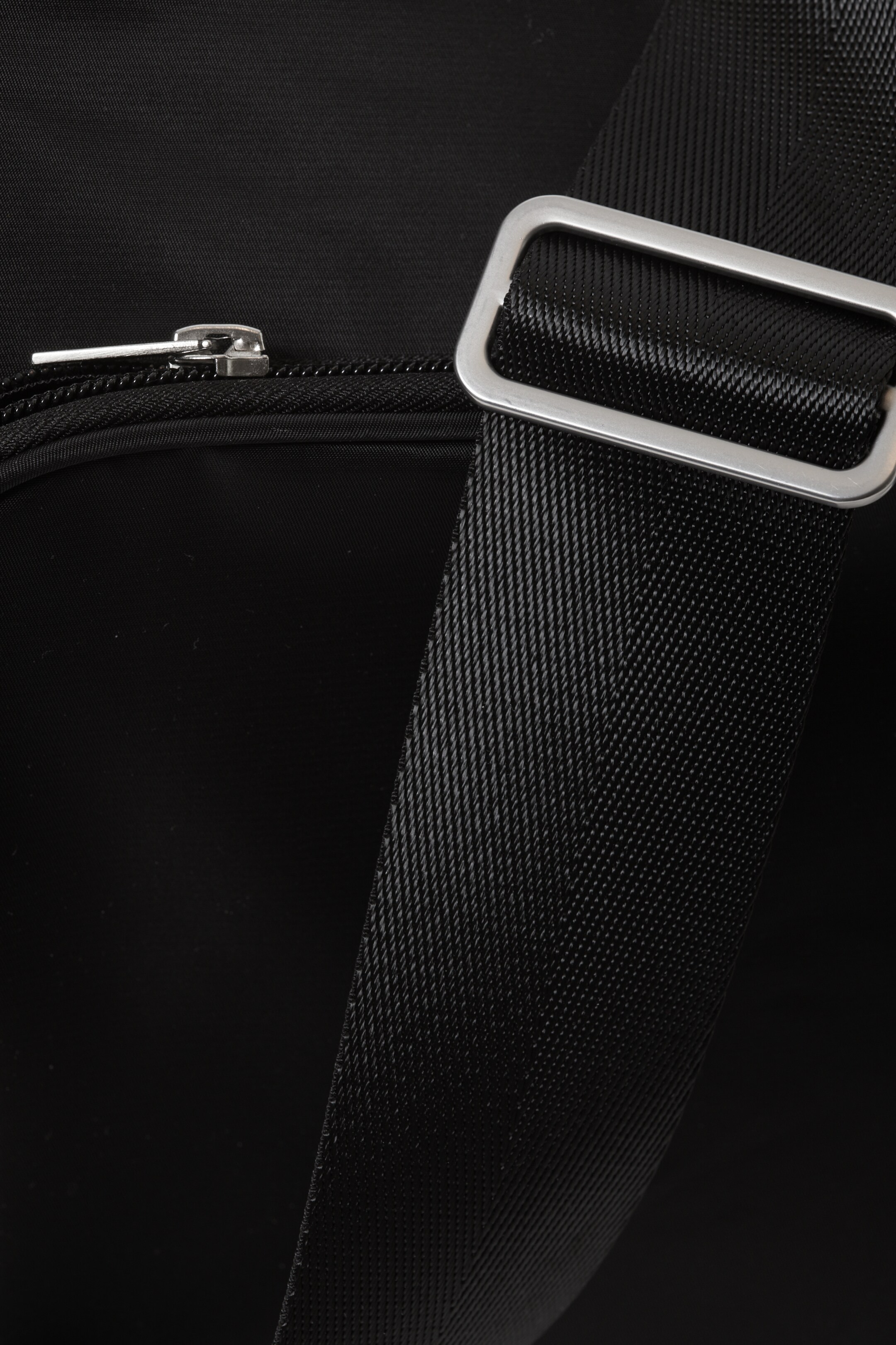 View larger image: Sporty Piped Nylon Crossbody Bag - Black - Ladies | H&M GB 5