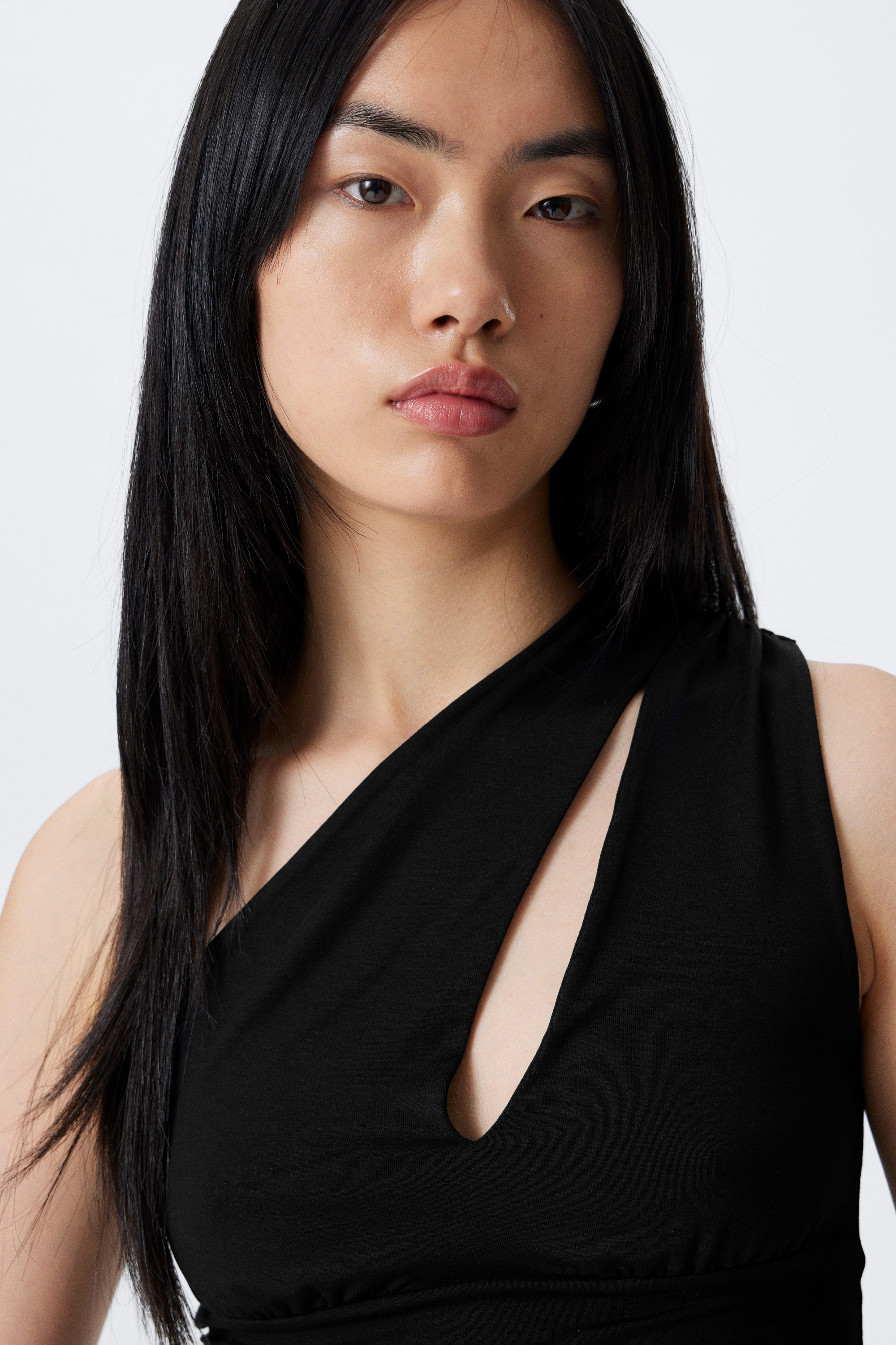 Black - One-shoulder cut-out top - 2