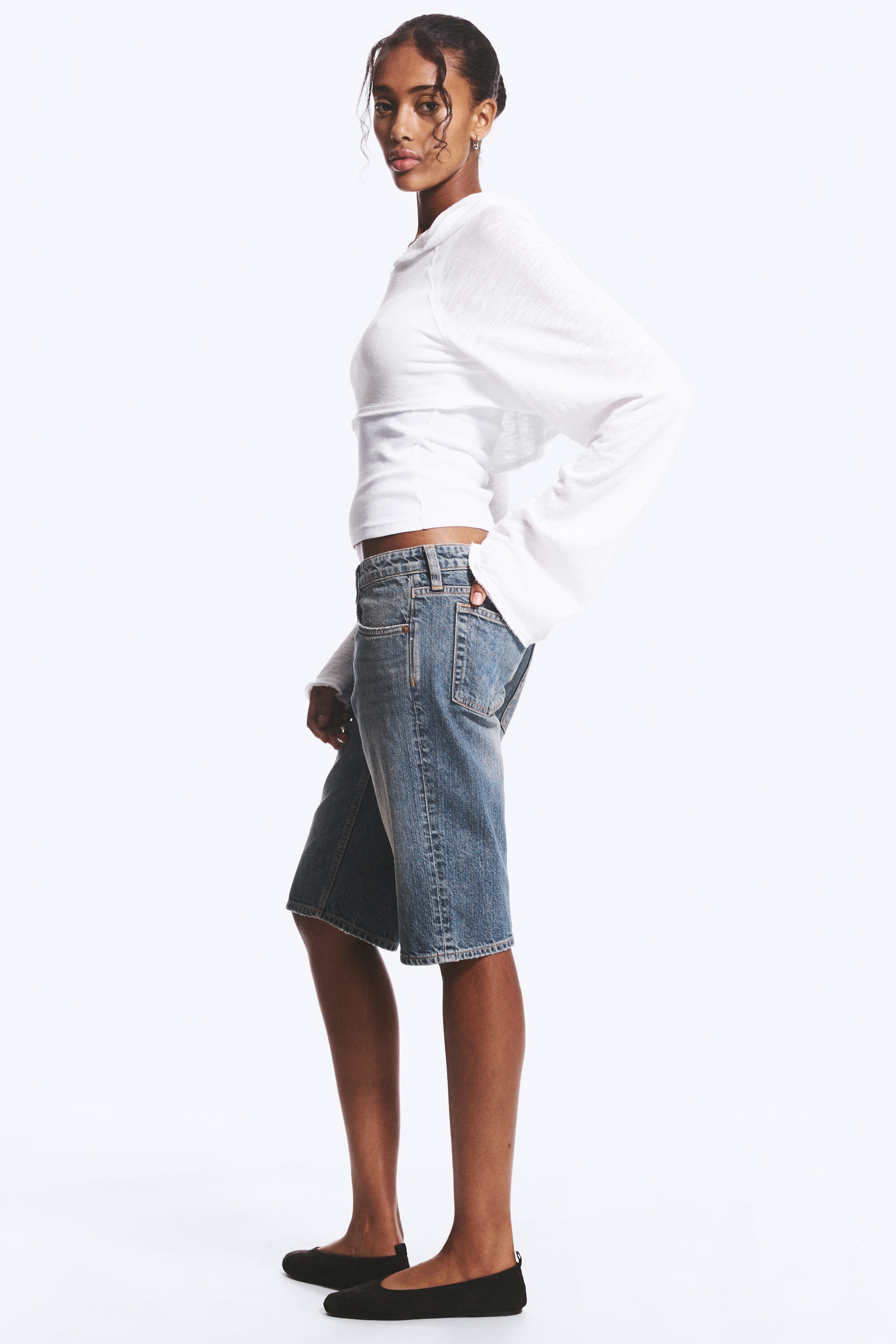 Redondo Blue - Medium Blue - Atom Low Rise Regular Knee-Length Denim Shorts - 3