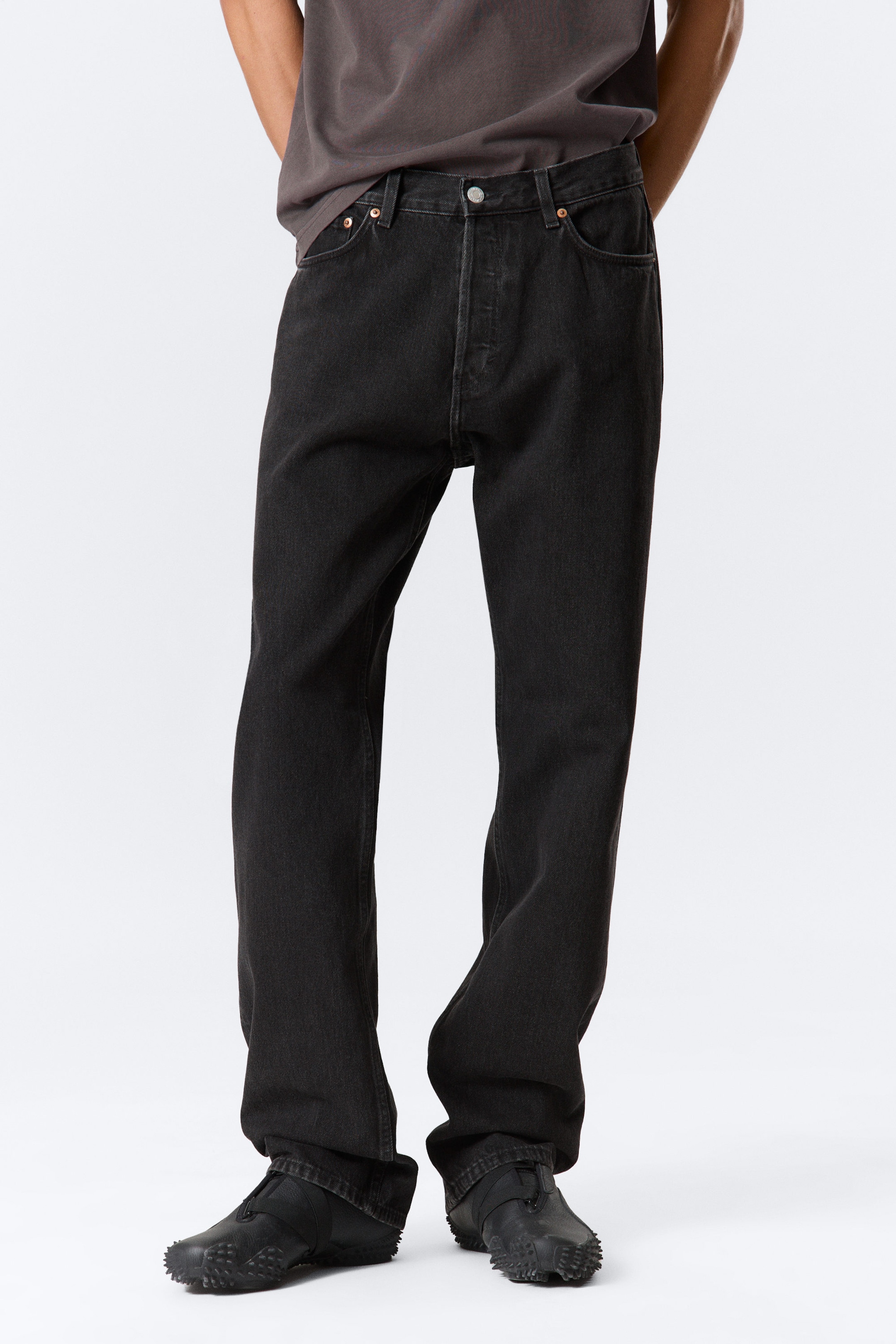 Tuned Black - Black - Space Mid Rise Relaxed Straight Leg Jeans - 2