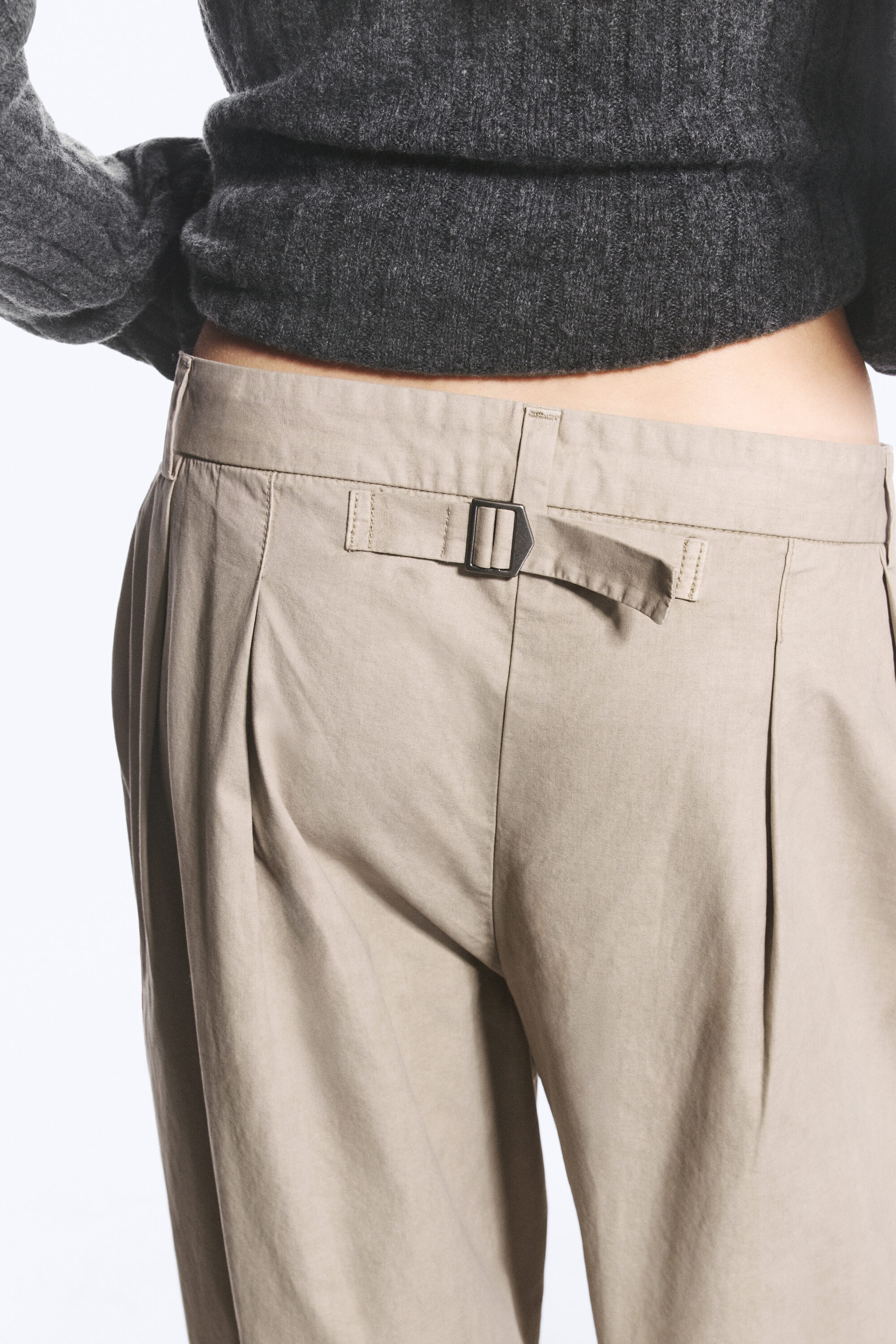 Beige - Geplooide barrel-broek met lage taille - 5