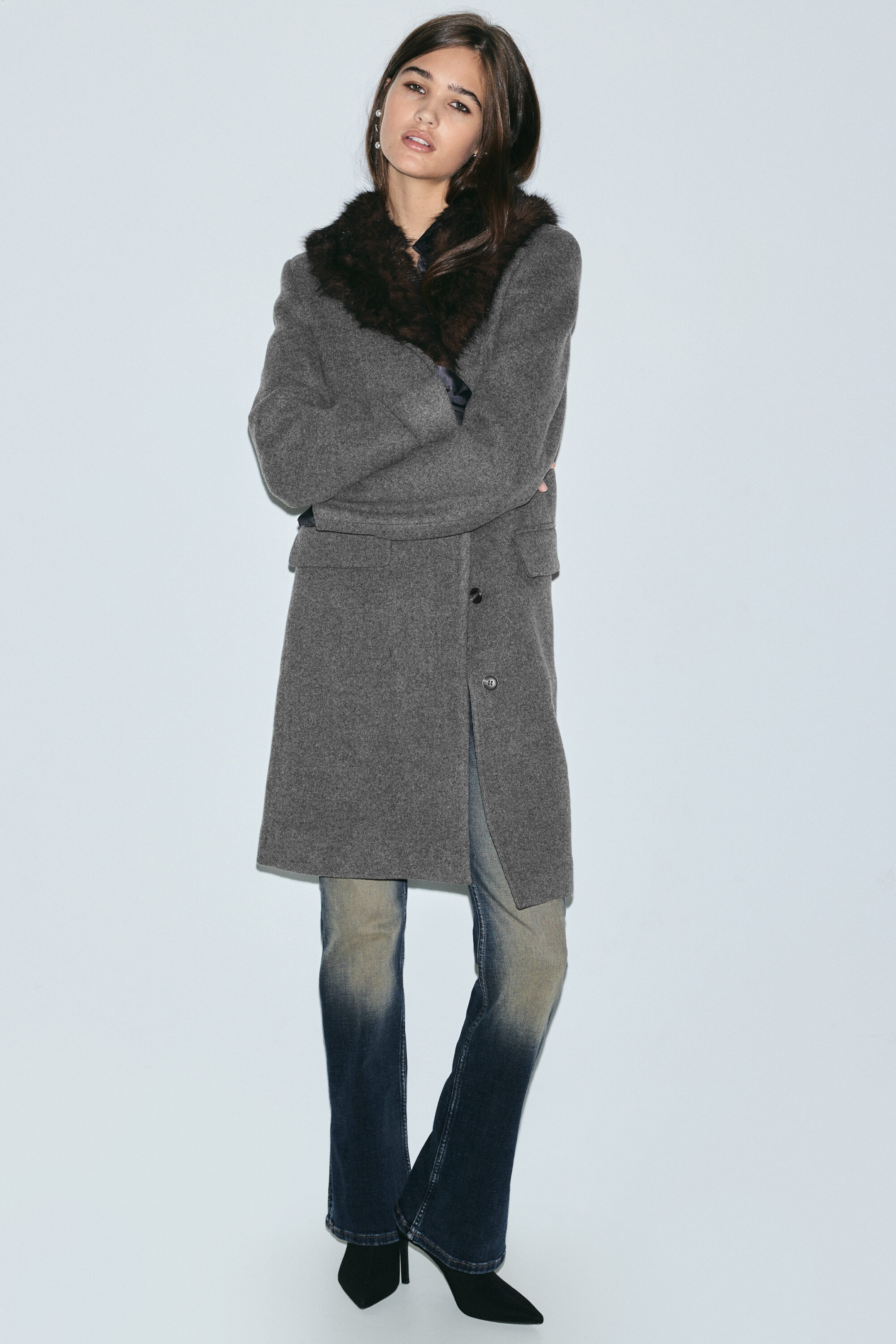 Grey - Fitted Wool-Blend Coat with Faux Fur Collar - 2