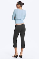 Schwarz - Caprihose mit niedrigem Bund - 3