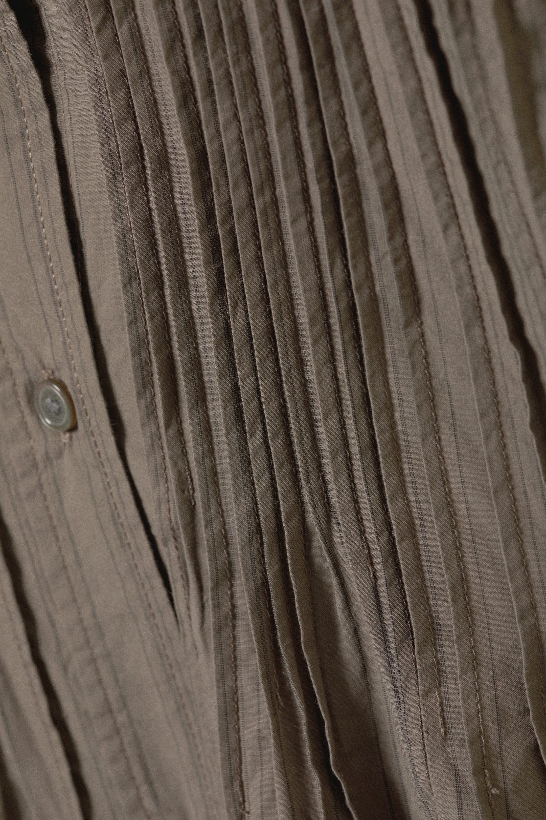 Striped Brown - Gathered Waist Cotton Poplin Shirt - 1