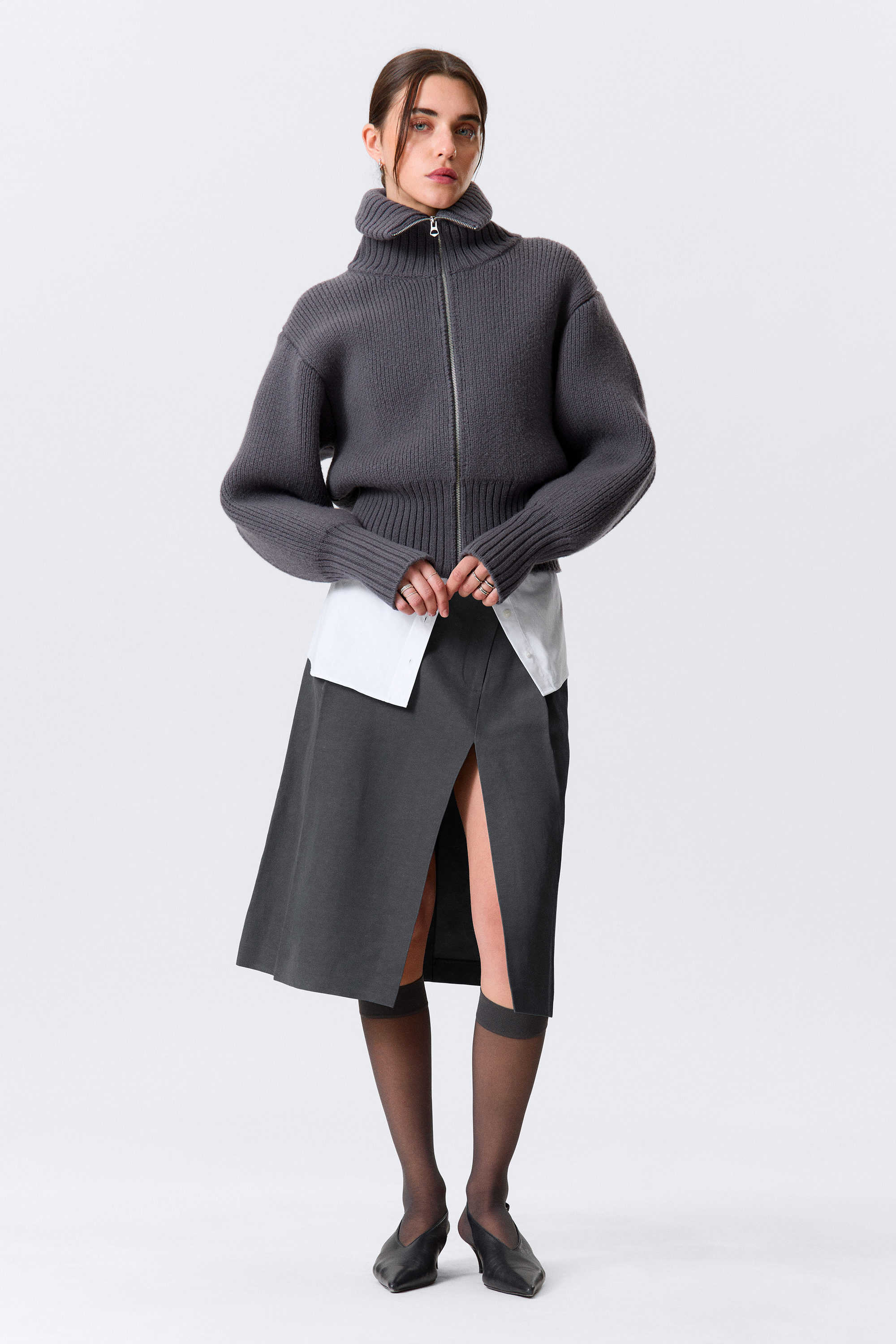 Dark Grey - Fitted Turtleneck Wool Sweater - 2