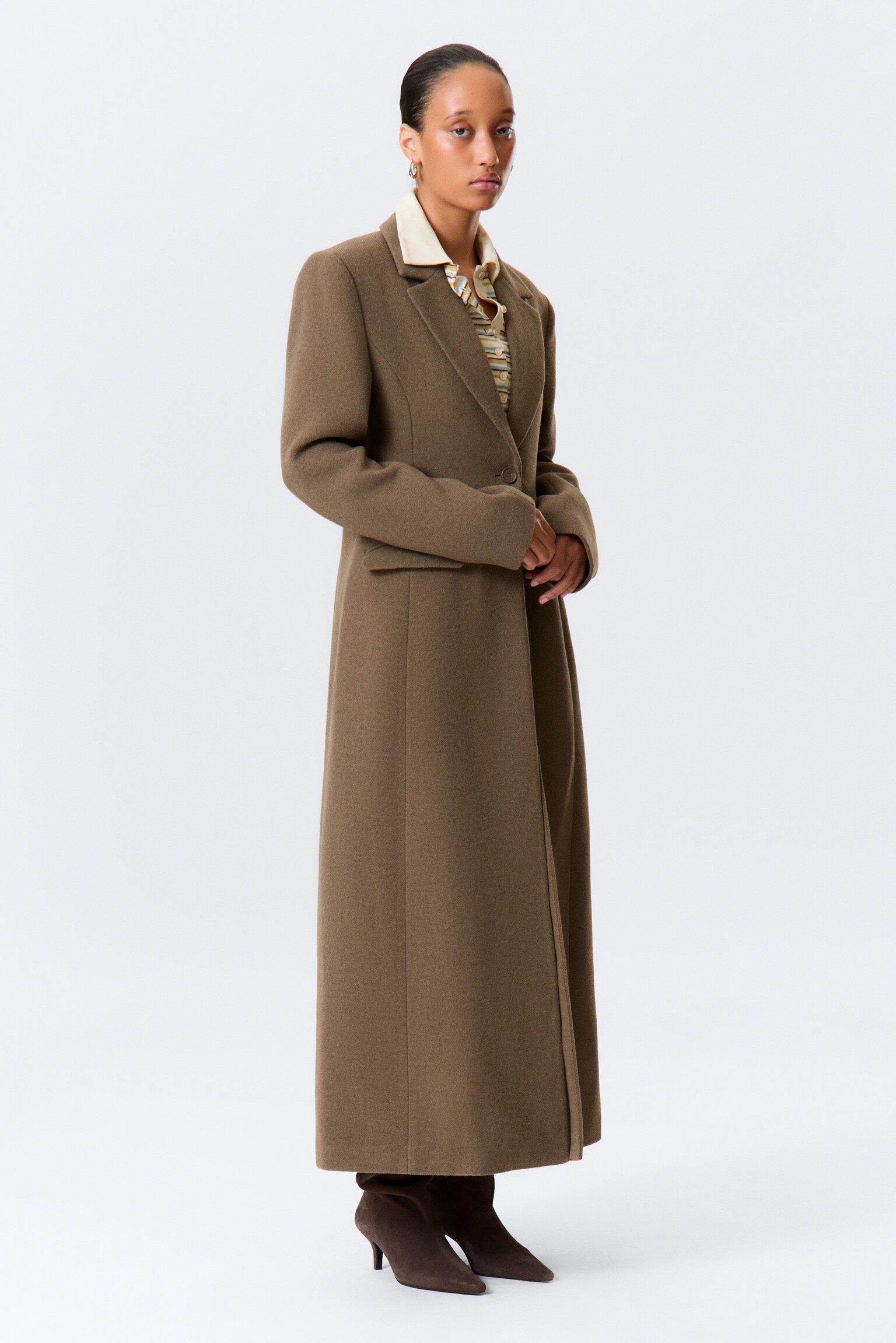 Long Fitted Single-Breasted Suiting Coat - Medium Brown - 5