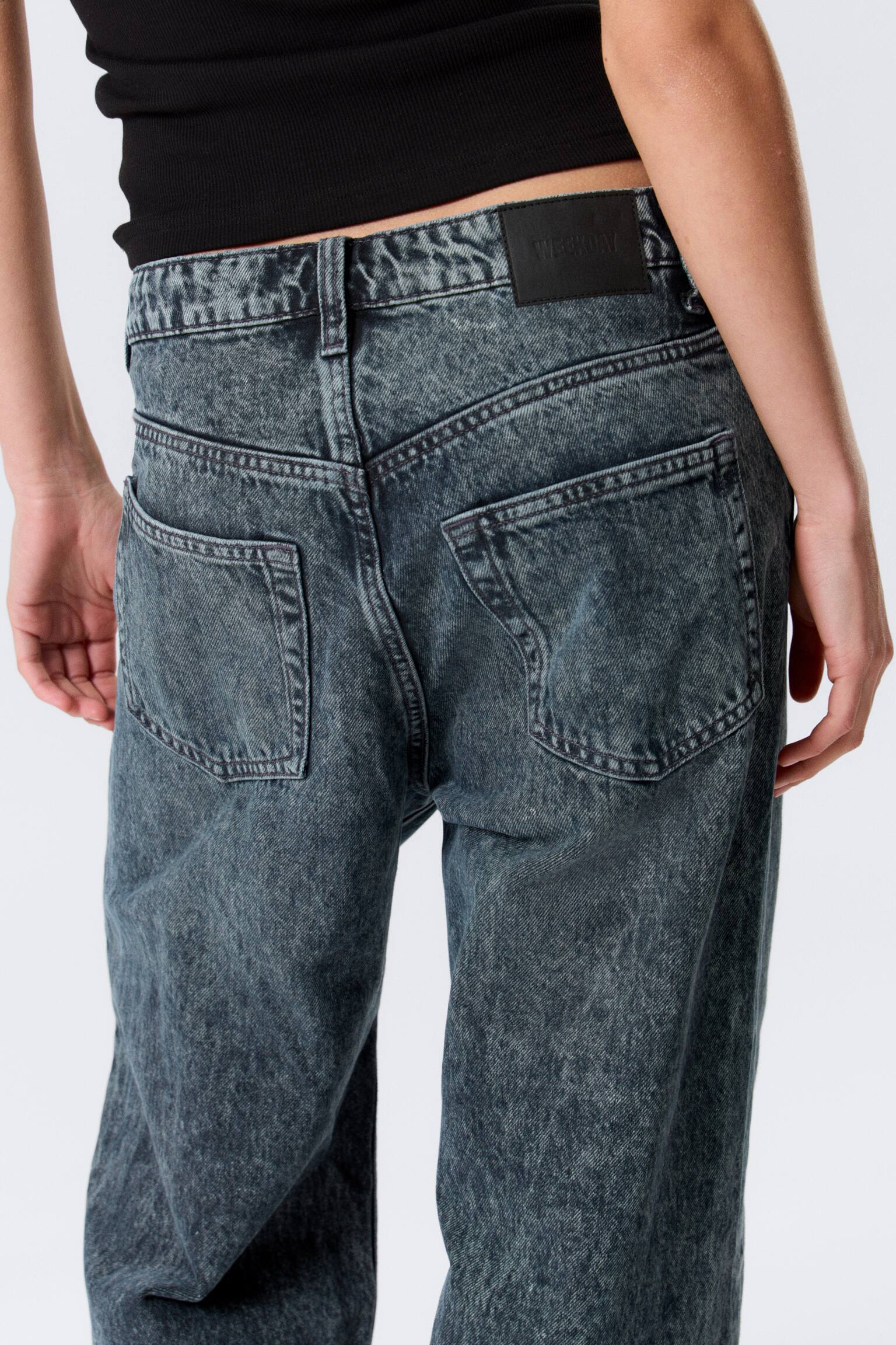 Missy Low Waist Loose Straight Leg Jeans - Pandora Blue - Mörkblå/Blue Hymn - Mellanblå/Blue Rinse - Mörkblå/Dusky Black - Svart/Tuned Black - Svart/Notus Blue - Ljusblå/Mountain Blue - Mellanblå - 8