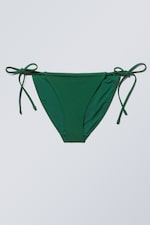 Grün - Gerüschter Bikinislip mit niedriger Taille - 0