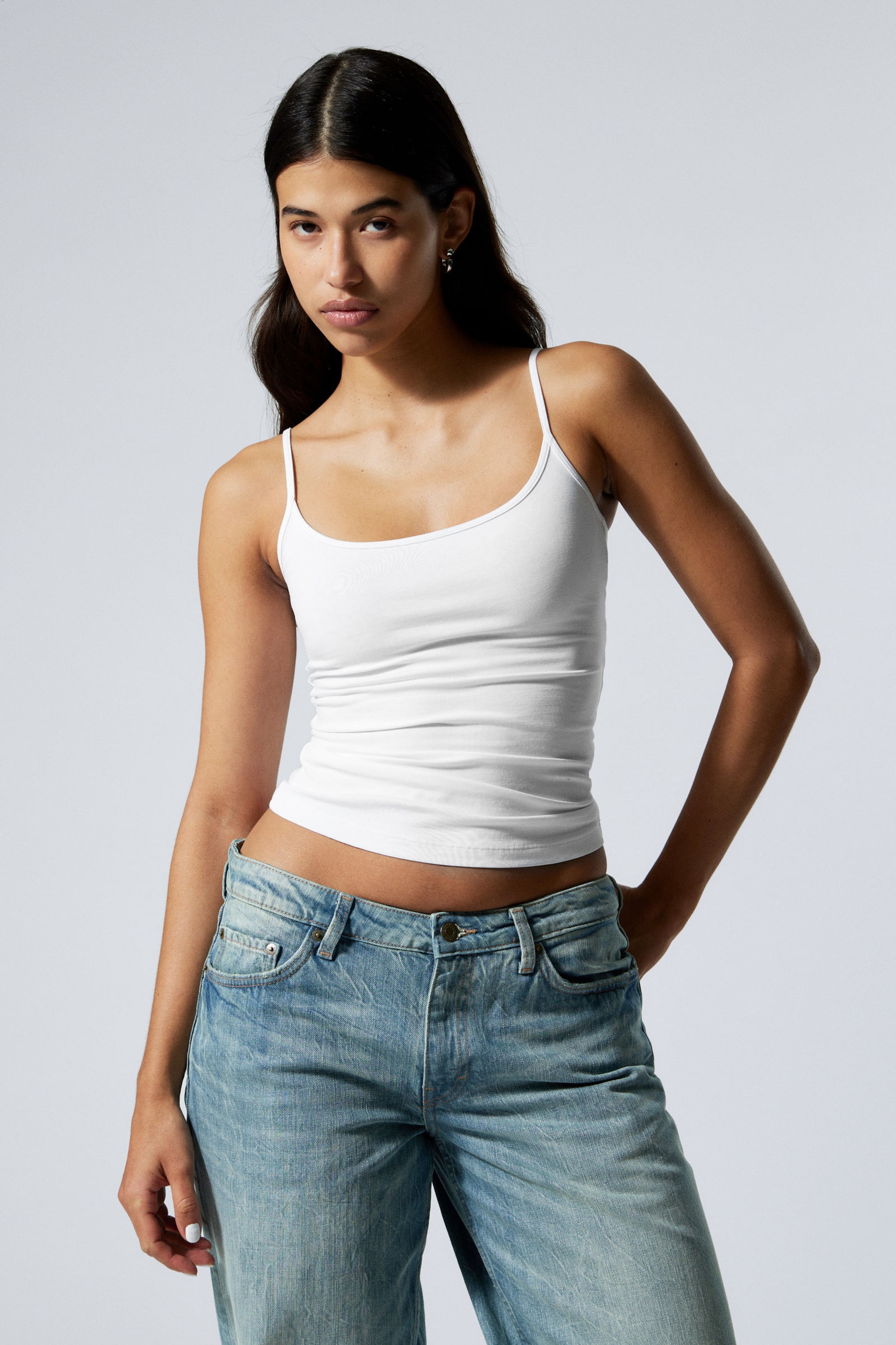 #FFFFFF - Fitted Strappy Scoop Neck Singlet - 2