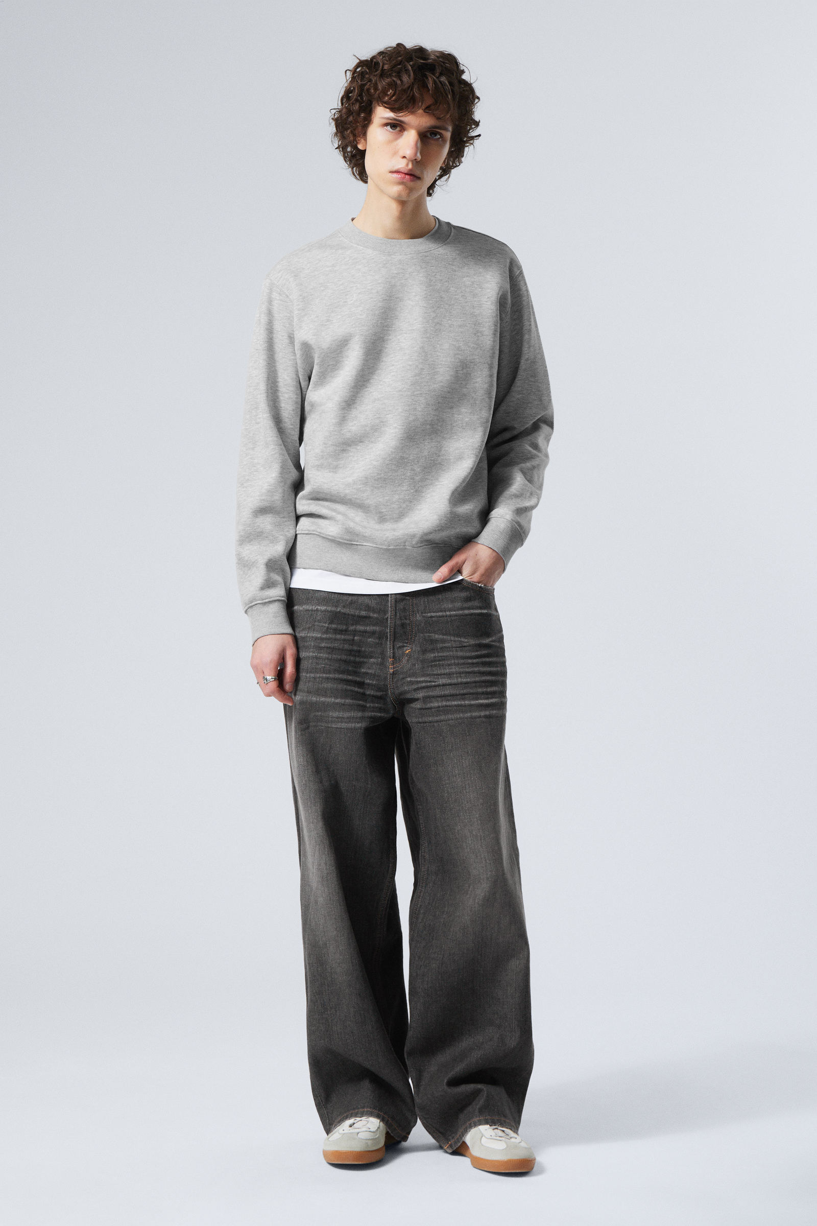 SWEATS collective グレー かつきくん着用 パンツ