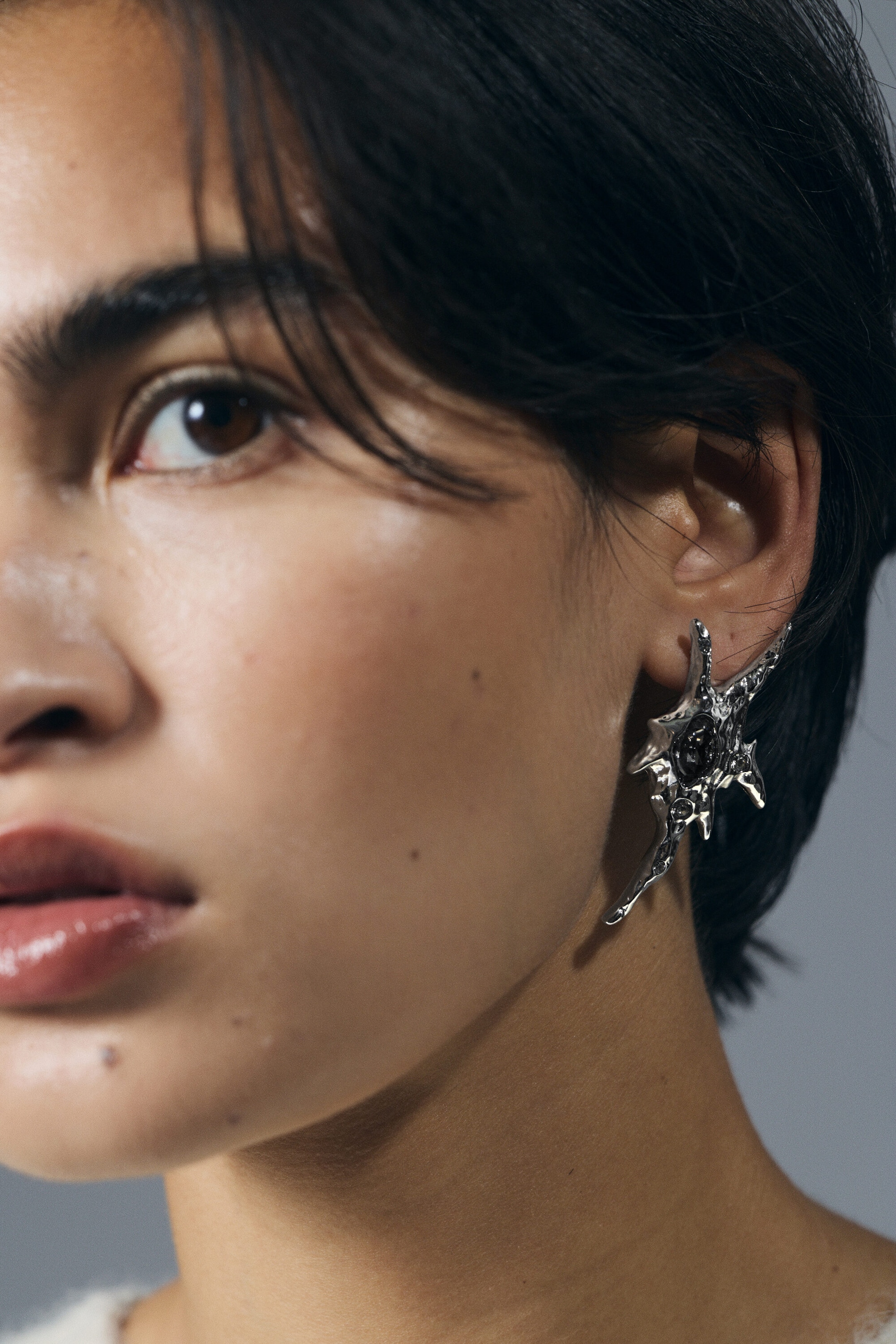 Silver - Sculptural textured earrings