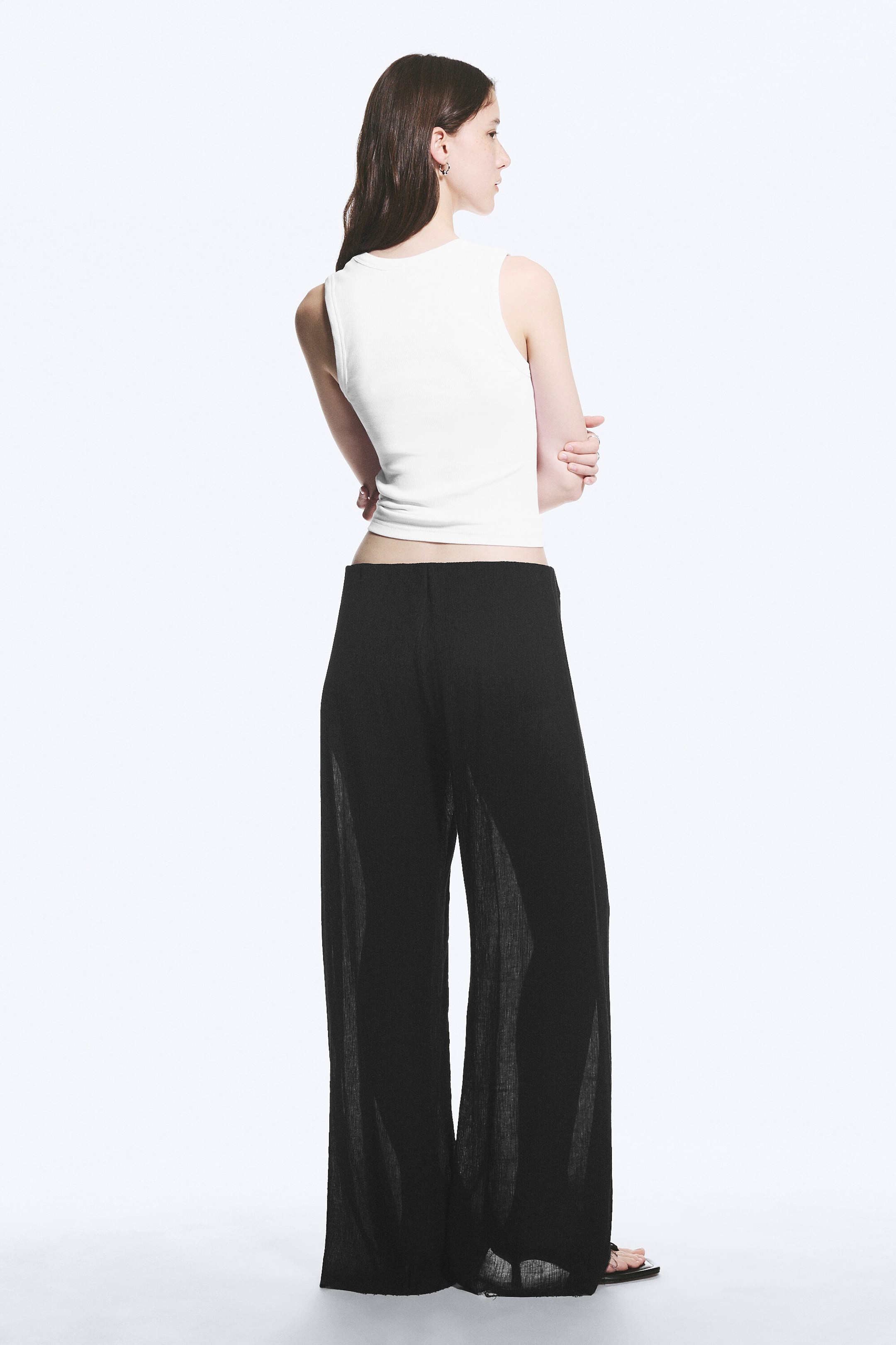 Black - Crinkled Low-Rise Wide-Leg Trousers - 2