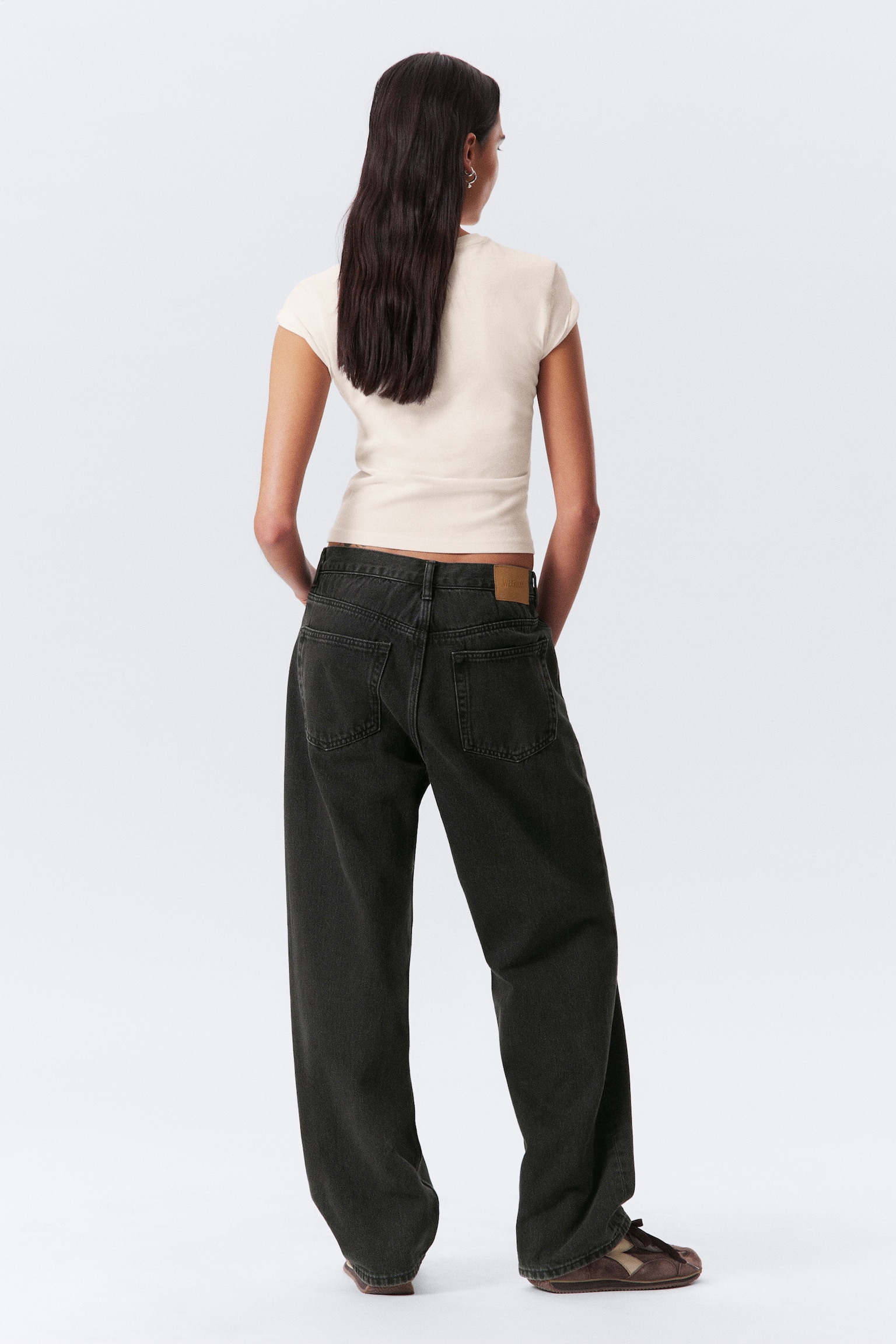 Galaxy Loose Straight Leg Jeans - Tuned Black - Black/2000 Blue - Medium Blue/Second Blue - Blue/Port Blue - Light Blue/90s Blue - Medium Blue/Brick Blue - Light Blue/Deep Sea Blue - Dark Blue/Blue Fade - Medium Blue/Canyon Grey - Medium Grey/Steel Blue - Medium Blue - 6