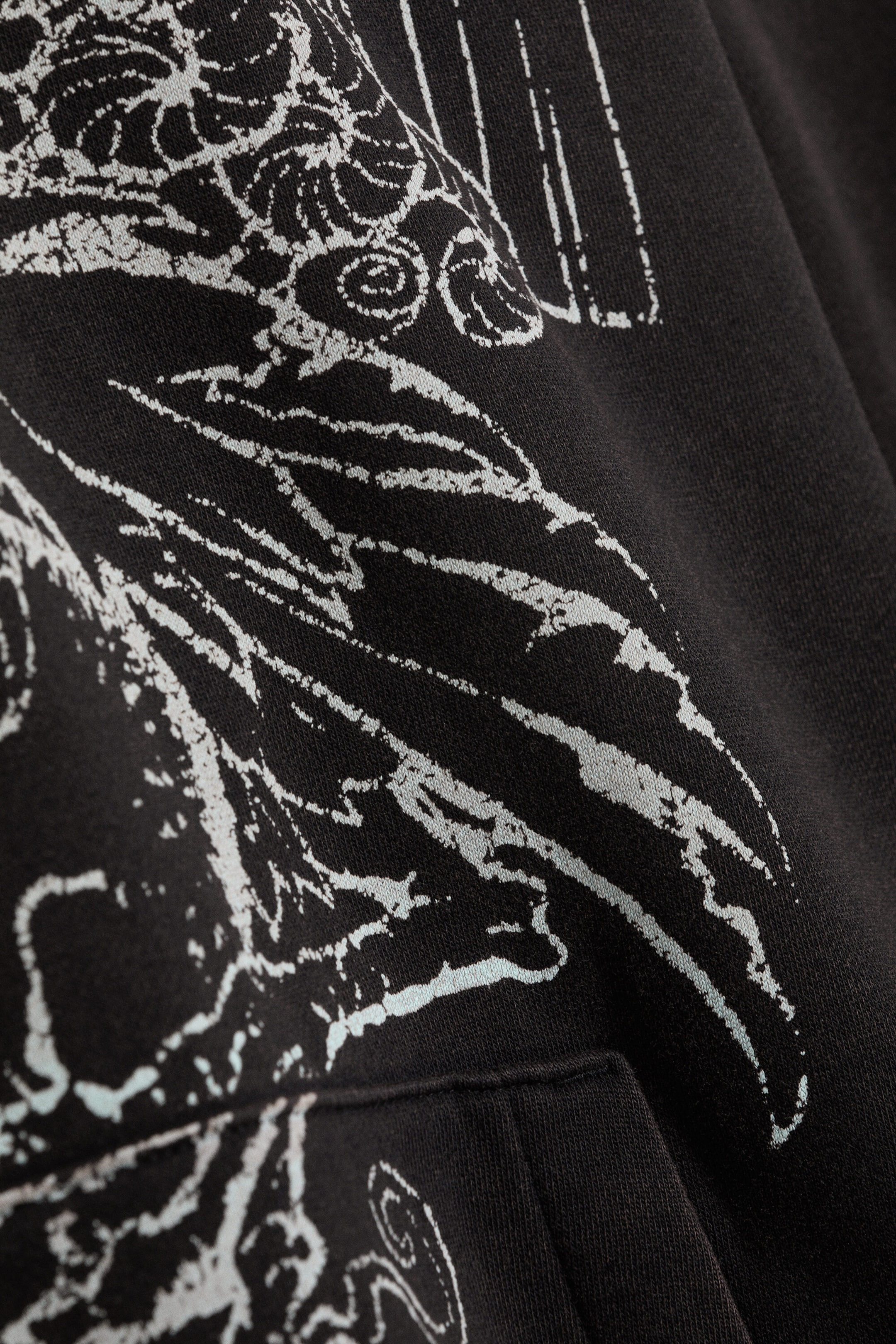 Black - Beyond Reach - Loose Fit Graphic Hoodie - 5