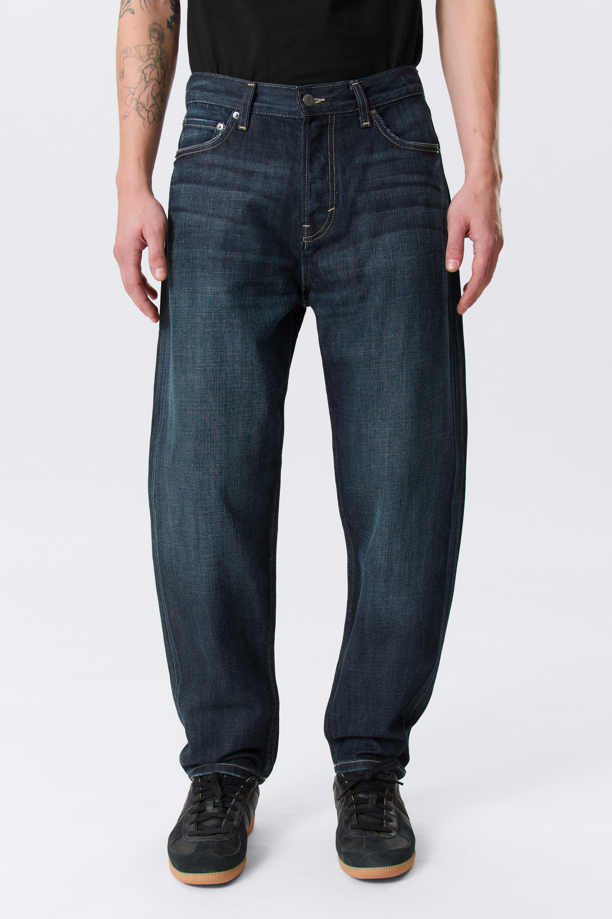 Deep Sea Blue - Mörkblå - Ray Relaxed Tapered Leg Jeans - 2
