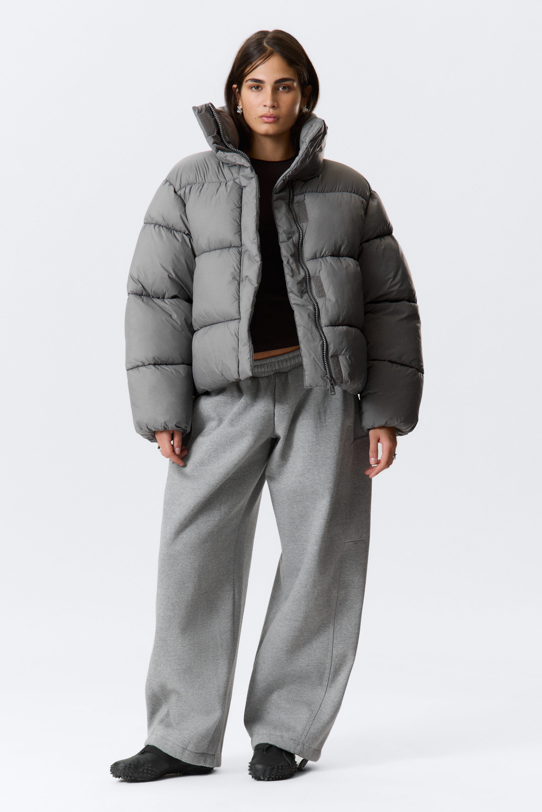 Grey - Short Oversized Puffer Jacket - 2