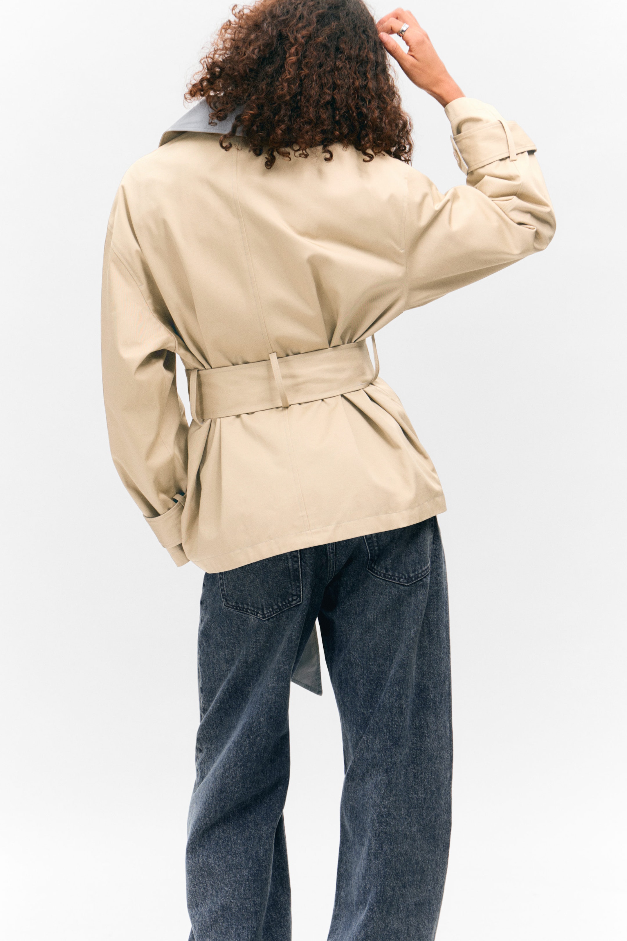 Beige & Light Grey - Short Double-Breasted Reversible Trench Coat - 4