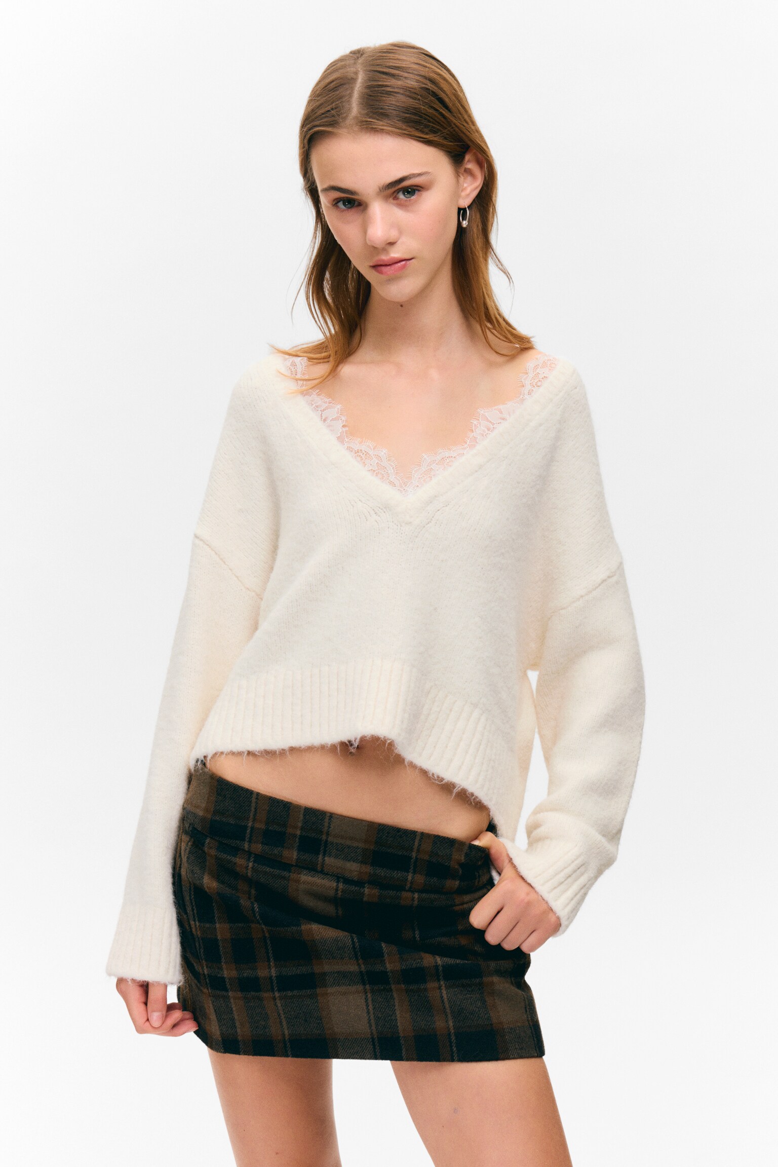 Lace-trimmed V-neck Sweater - White