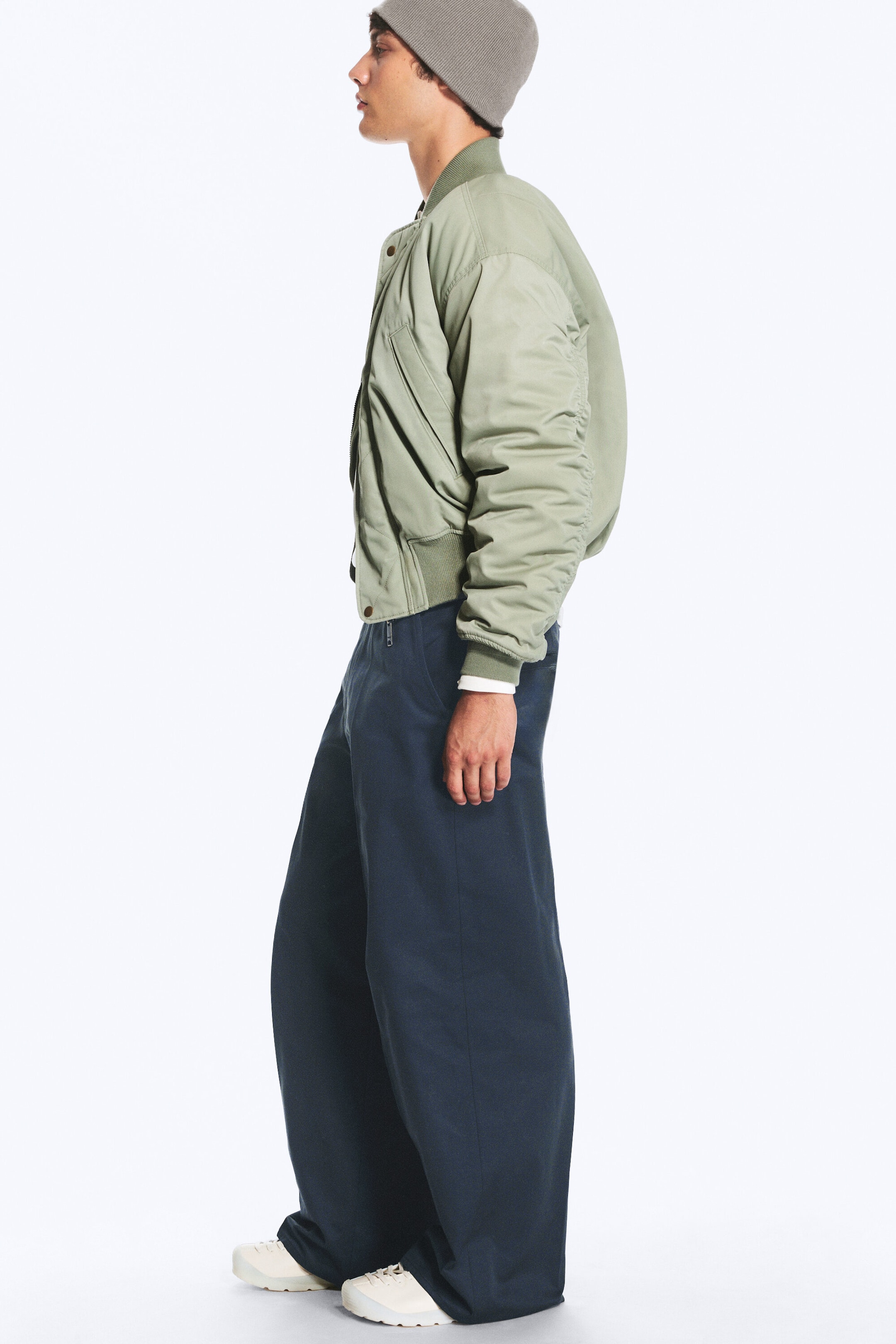 Bleu foncé - Pantalon chino Emil coupe ample - 2