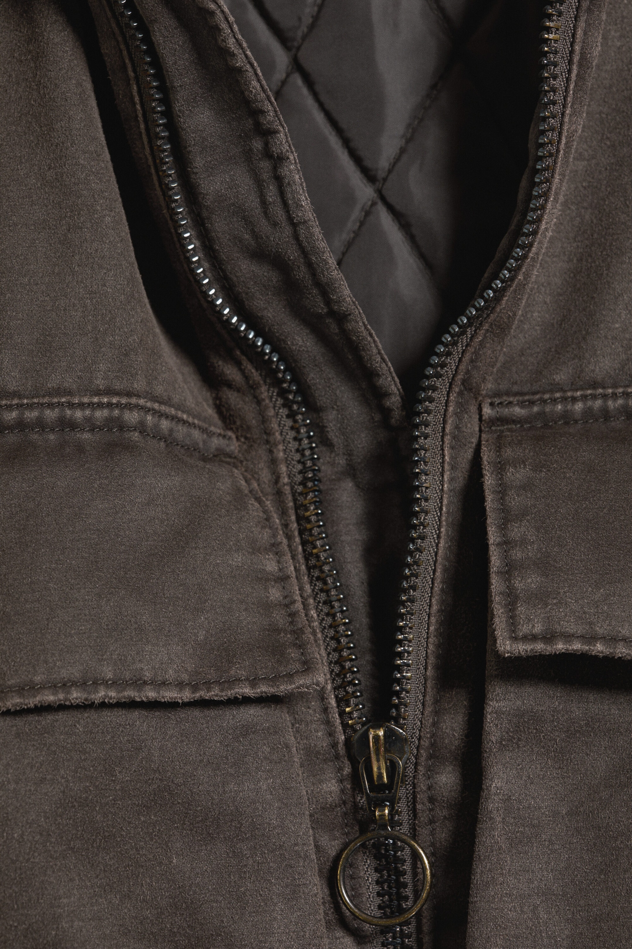 Dunkles Taupe - Übergangsjacke mit Kordelzug - 5