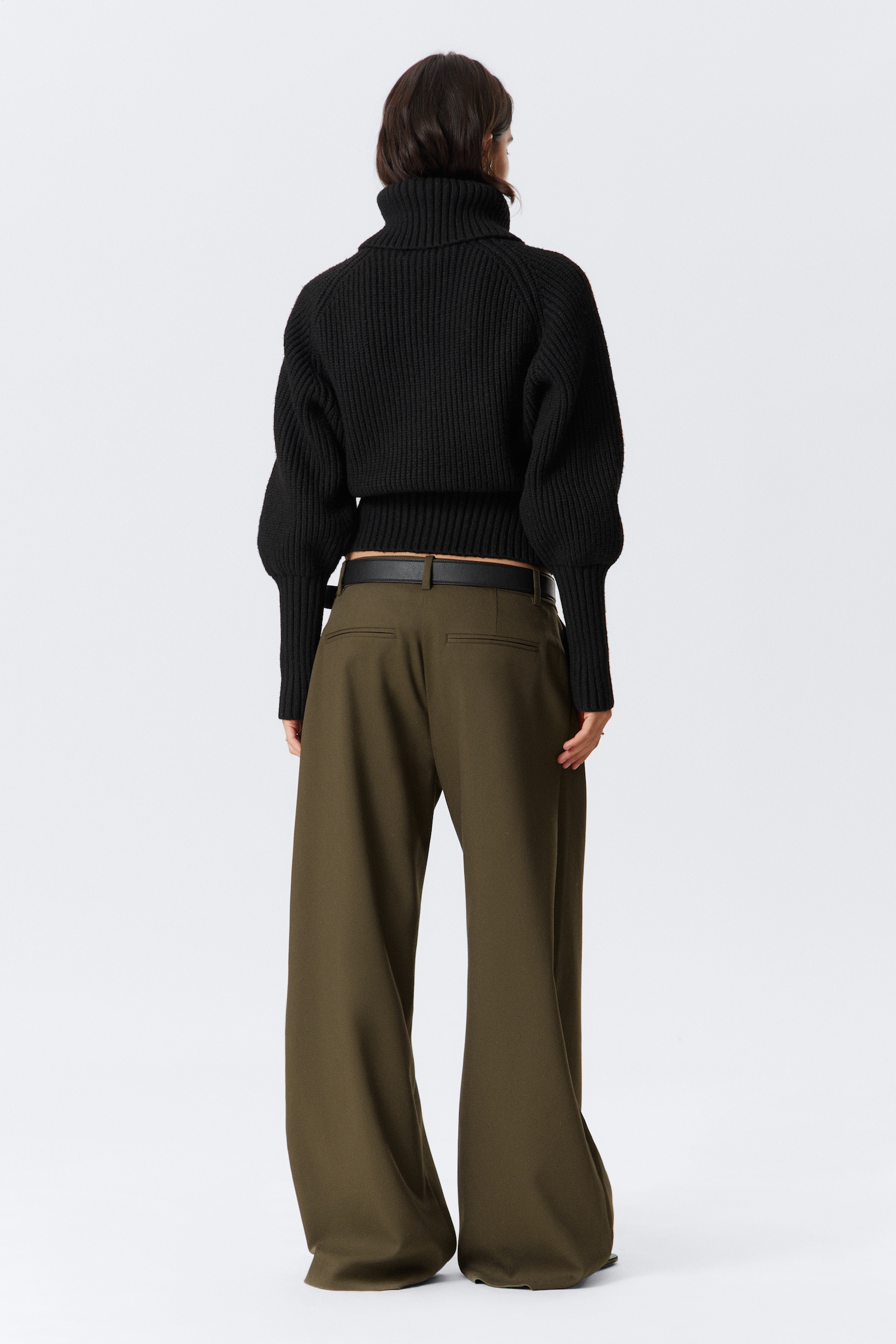 Low Waist Wide Suiting Trousers - Dark Khaki Green/Black - 4