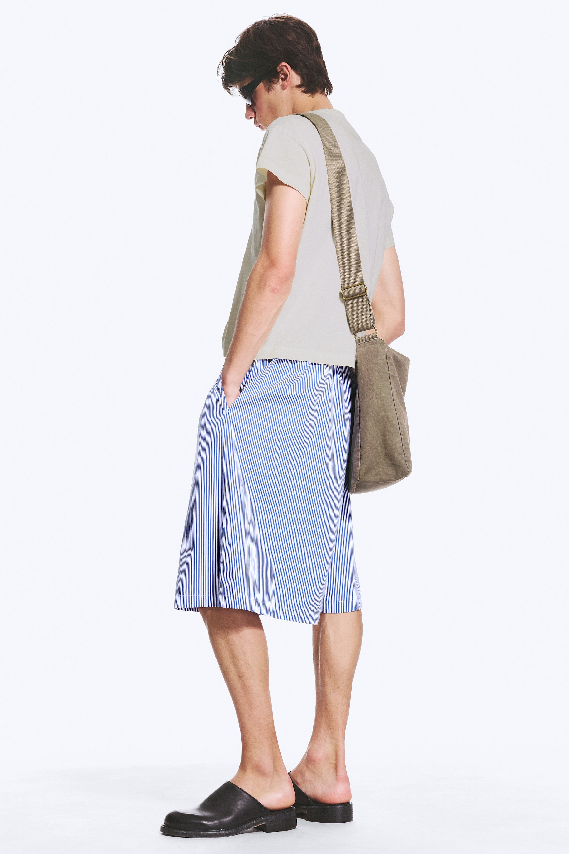 Striped Blue/White - Drawstring Knee-length cotton shorts - 2