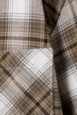 Geruit beige - Ruimvallend pyjamashirt van flanel - 5