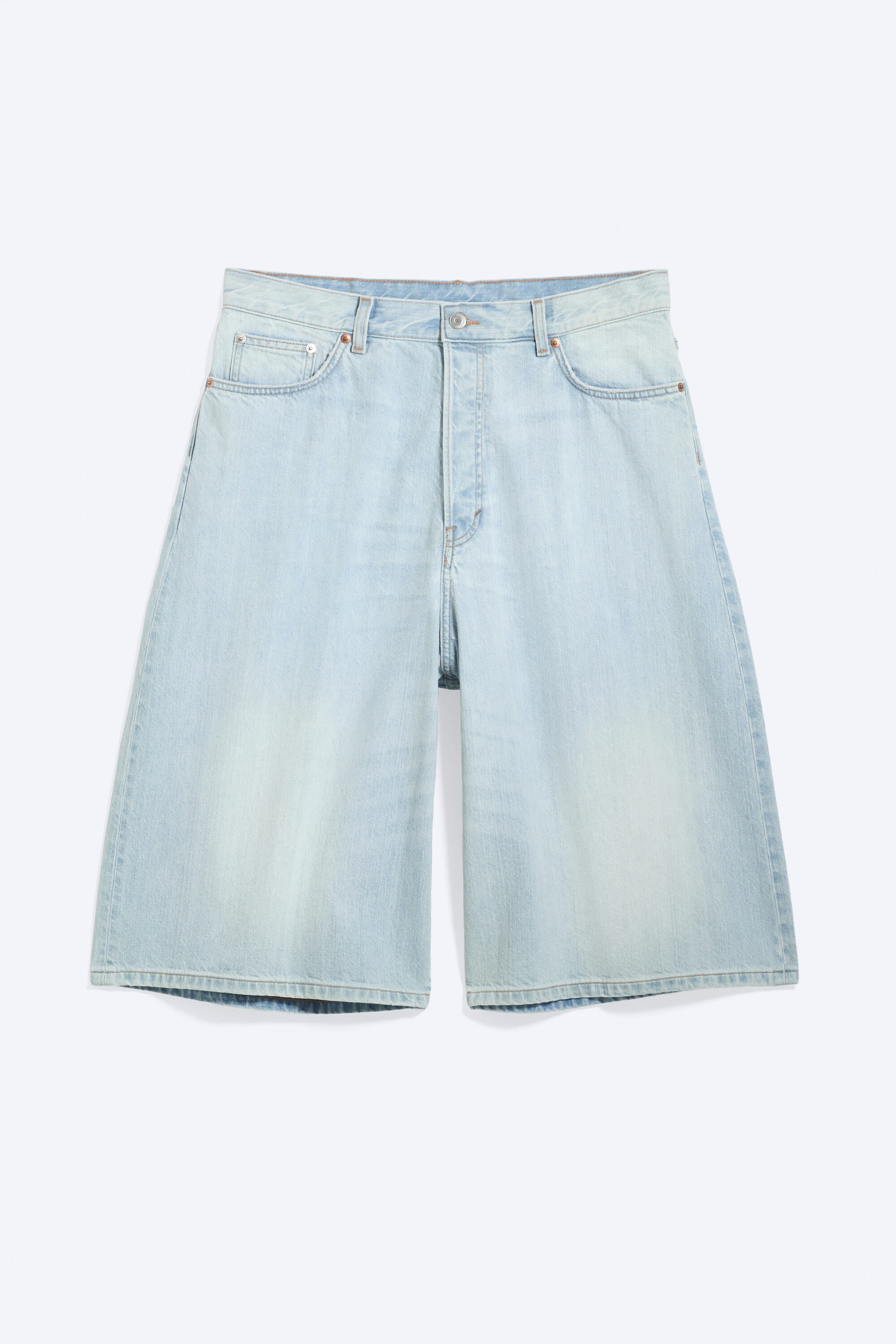 void mid rise loose long denim shorts - Ghost Blue - Light Blue