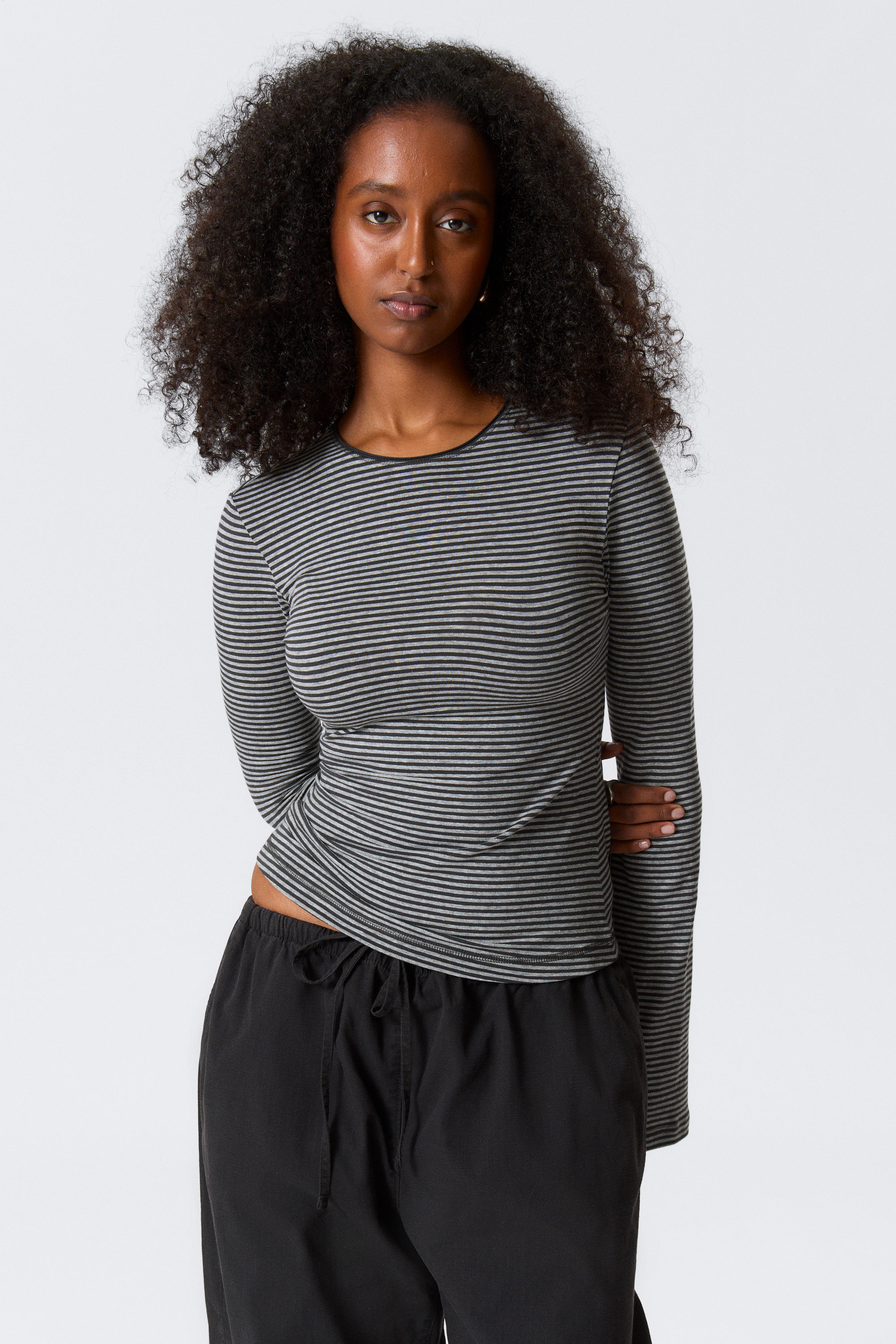 Schwarz & grau gestreift - Longsleeve aus Baumwolle - 1