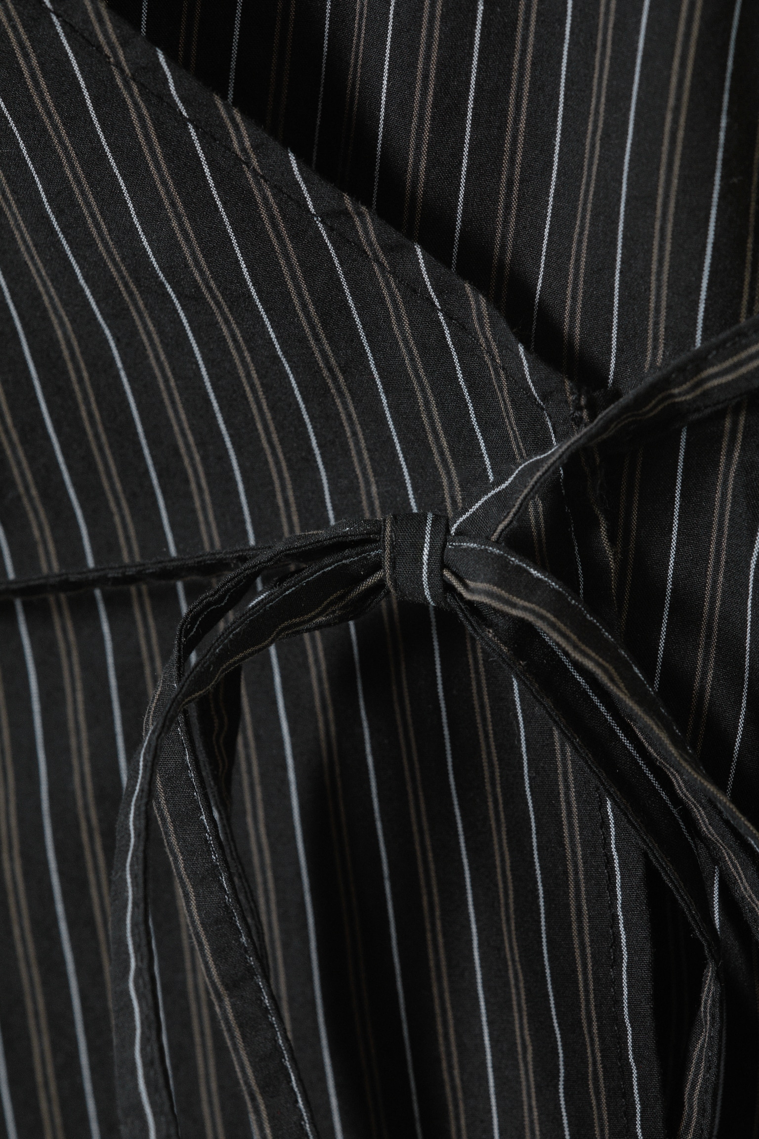 Sleeveless Cotton Wrap Top - Striped Black/White/Black - 2