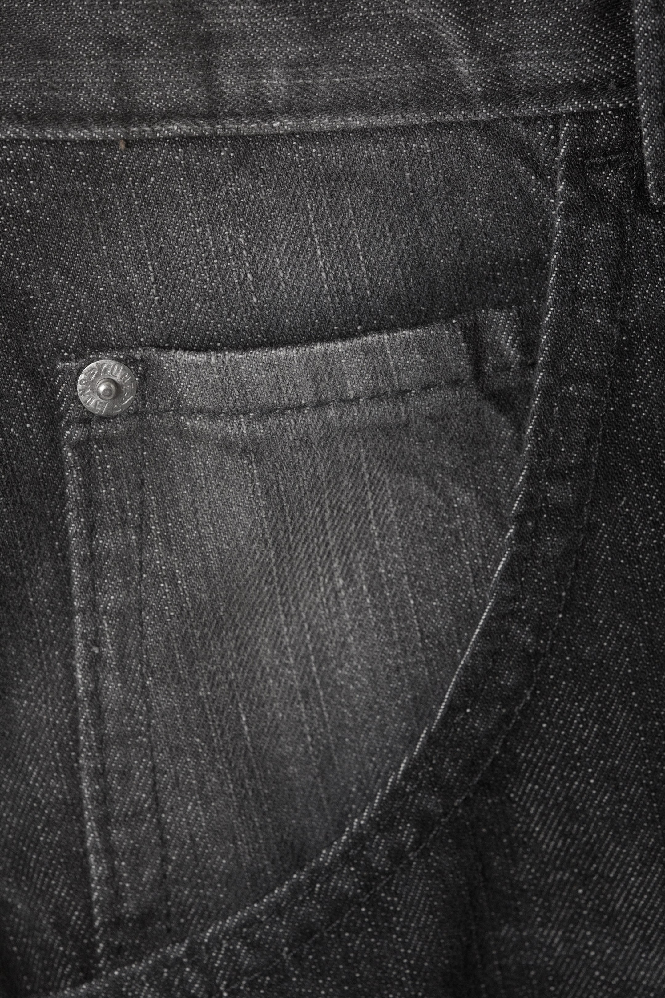 Black Web - Black - Dunno Unisex Loose Fit Carpenter Jorts - 7