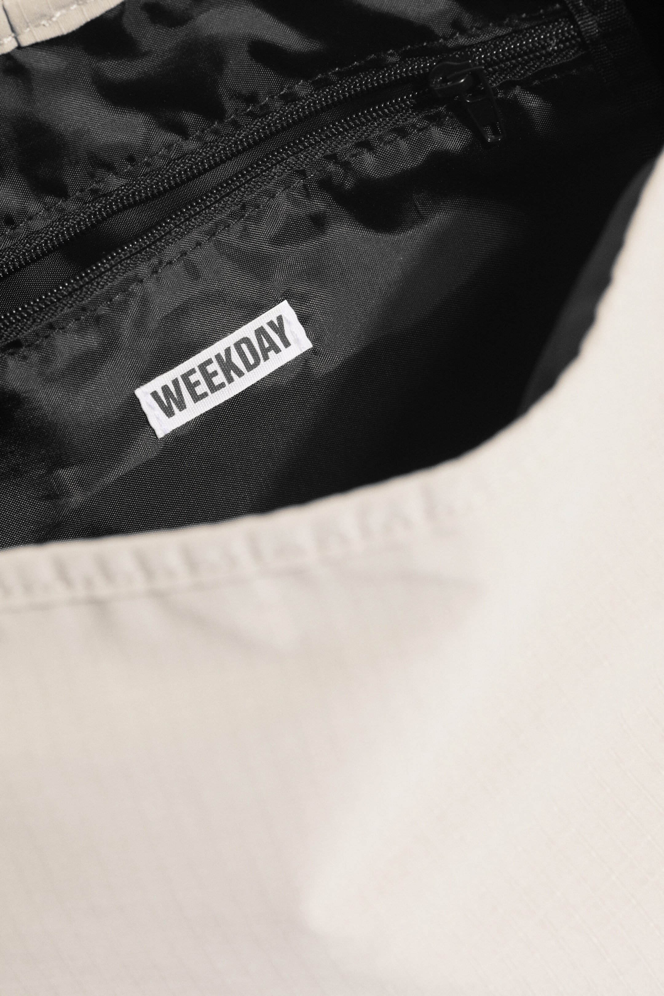 Light Mole - Crossbody Messenger Bag - 4