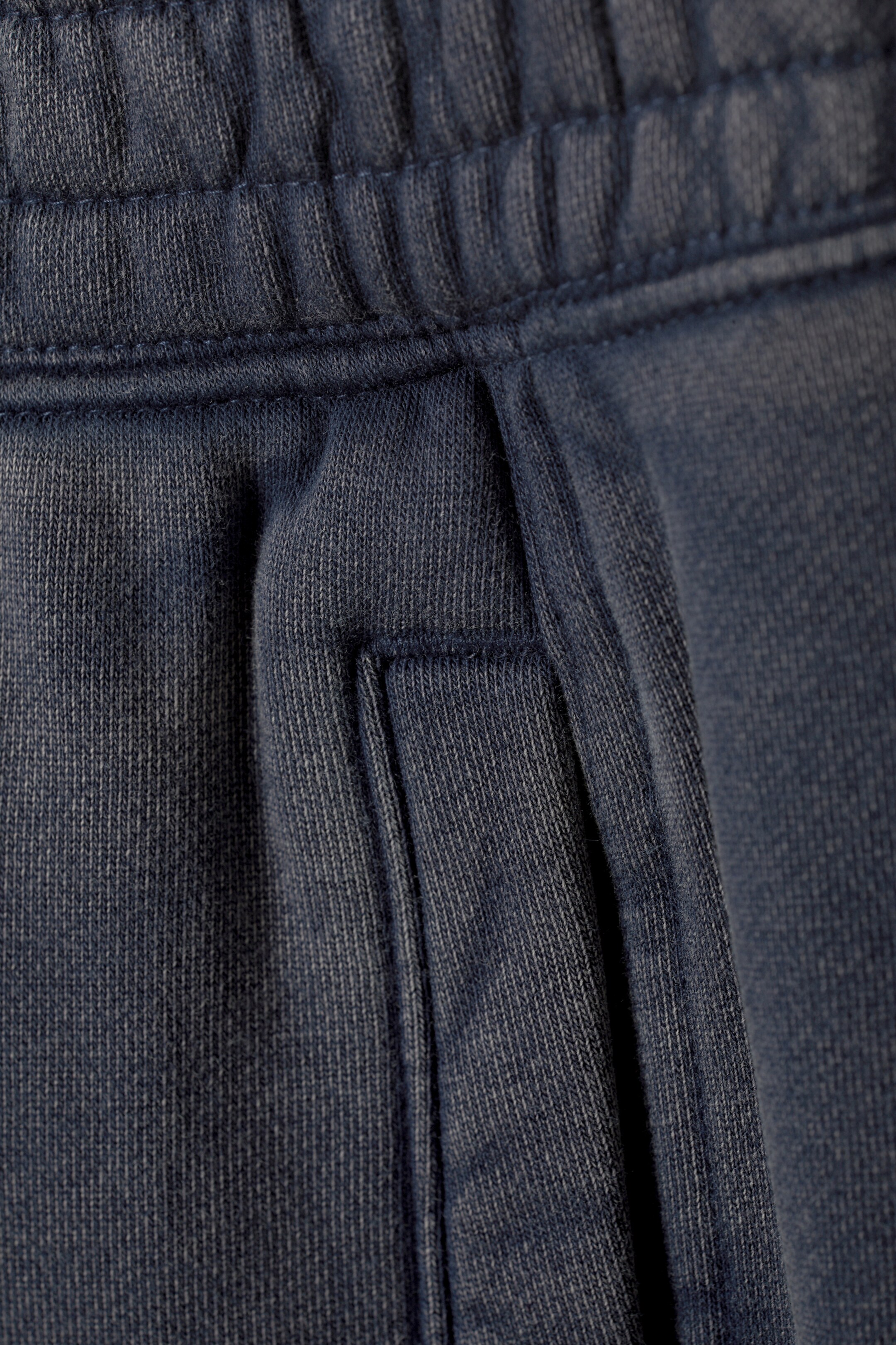 Ingrandisci l'immagine: Astro Warped Sweatpants - Washed Dark Blue - UOMO | H&M CH 2