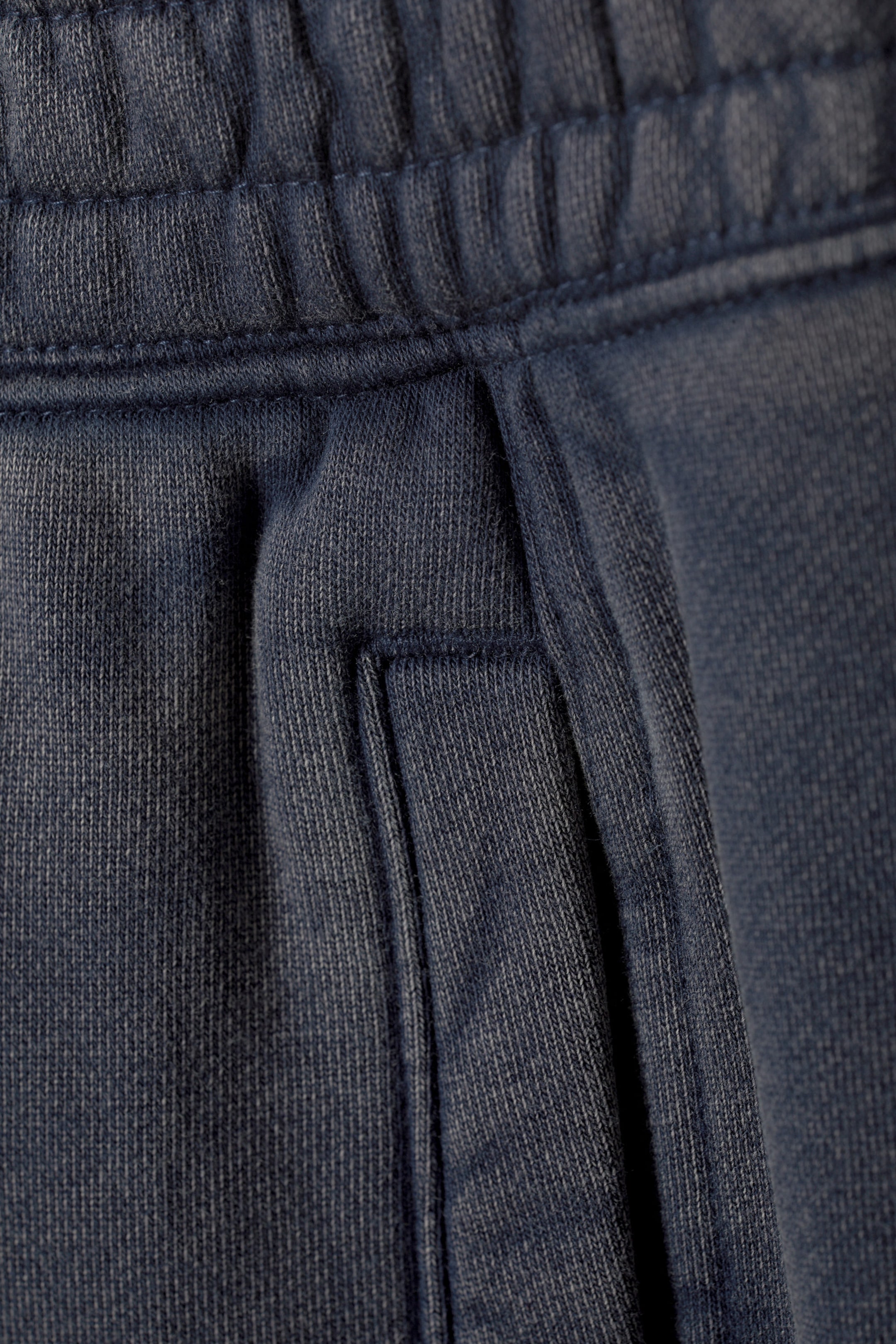 Donkerblauw met wassing - Losvallende Astro joggingbroek - 1