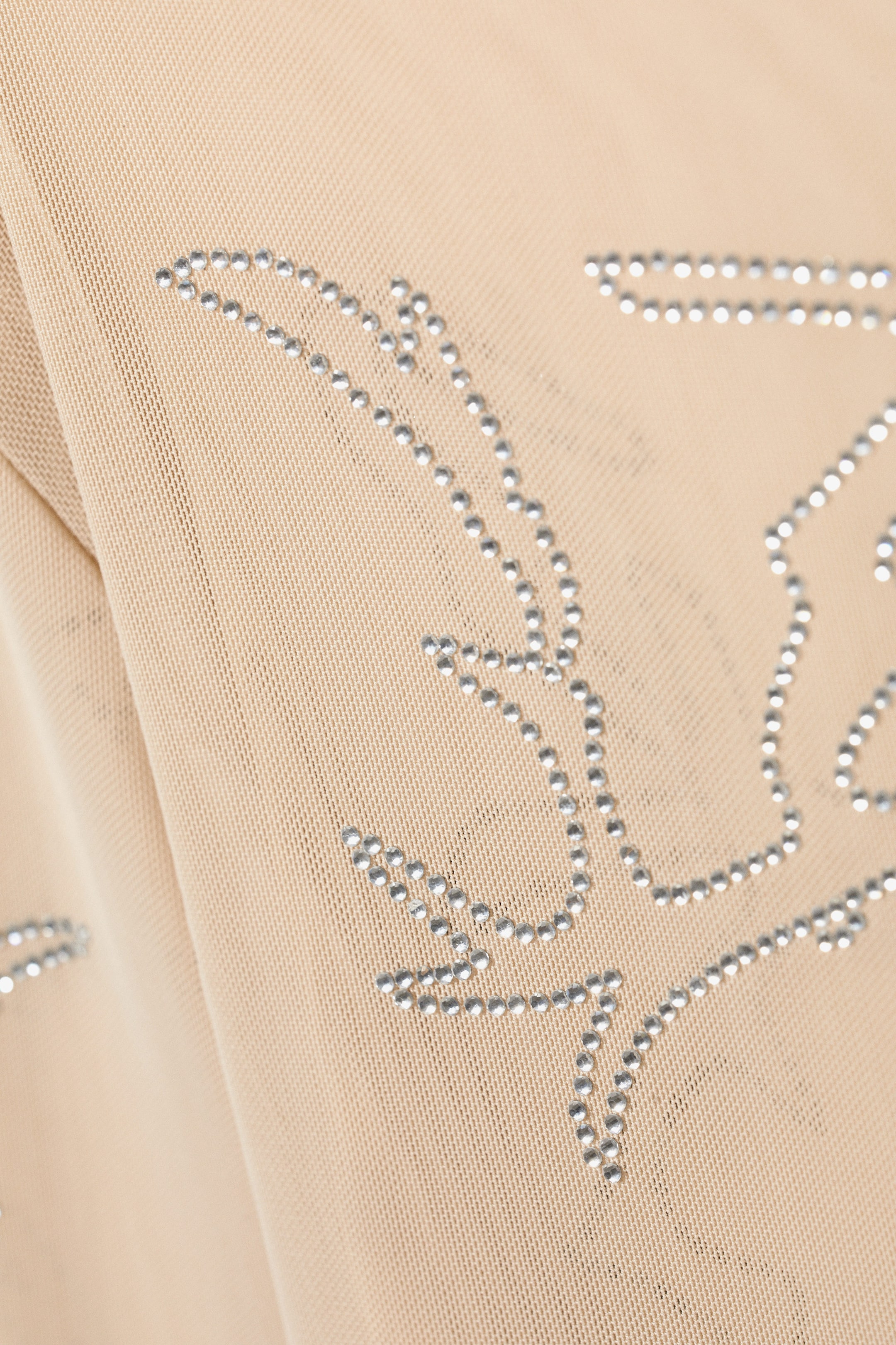 Beige - Top Tiah à manches longues orné de strass - 2