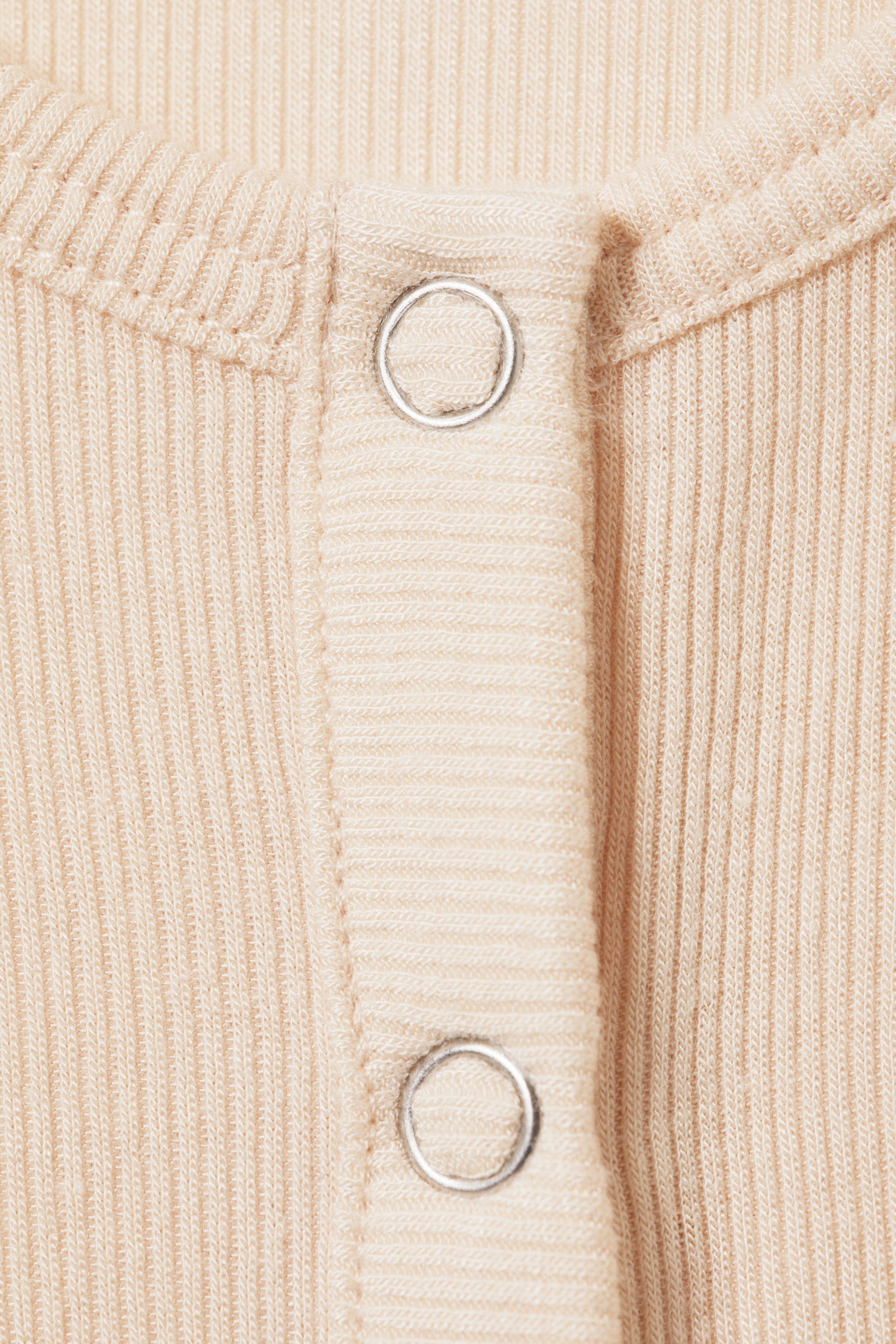 Lichtbeige - Doorschijnende geribde henley-top met lange mouwen - 2