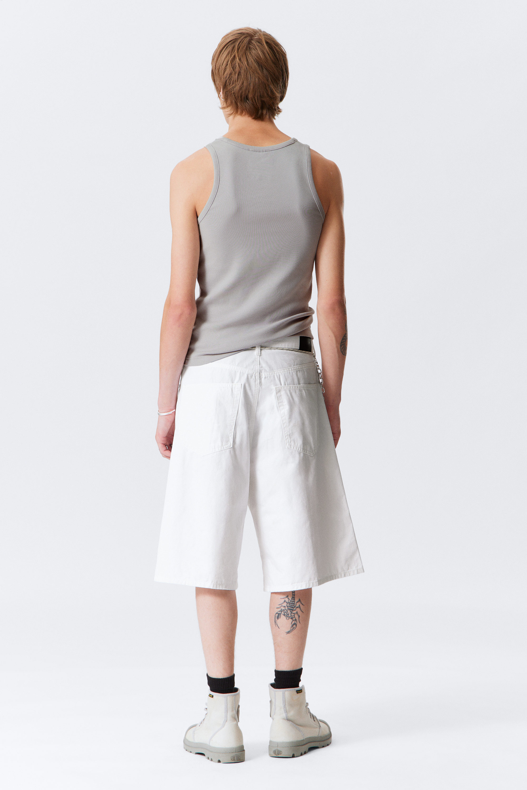 White - Astro Loose Twill Shorts - 3