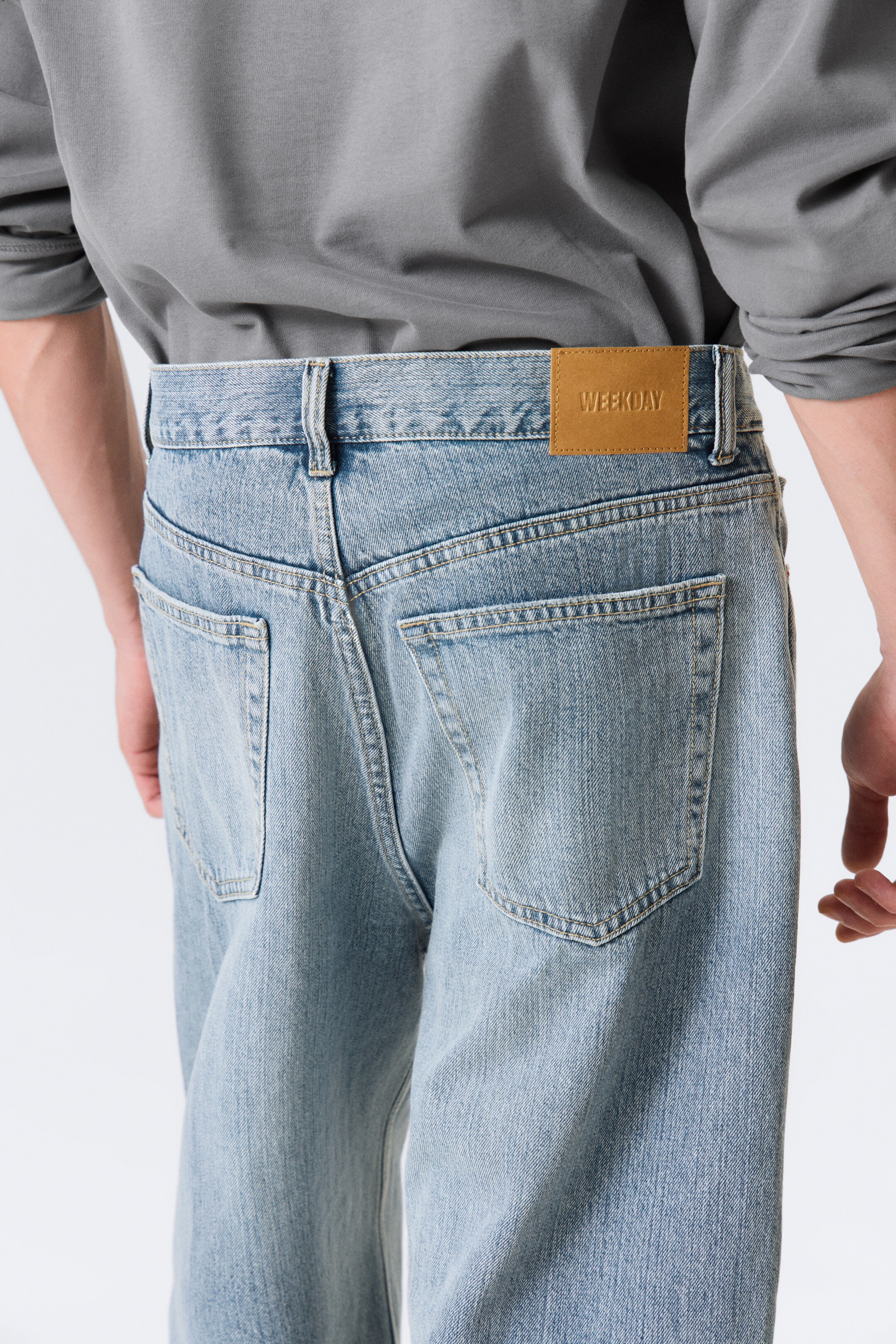 Ingrandisci l'immagine: Galaxy Loose Straight Leg Jeans - Blue Fade - Medium Blue - UOMO | H&M CH 5