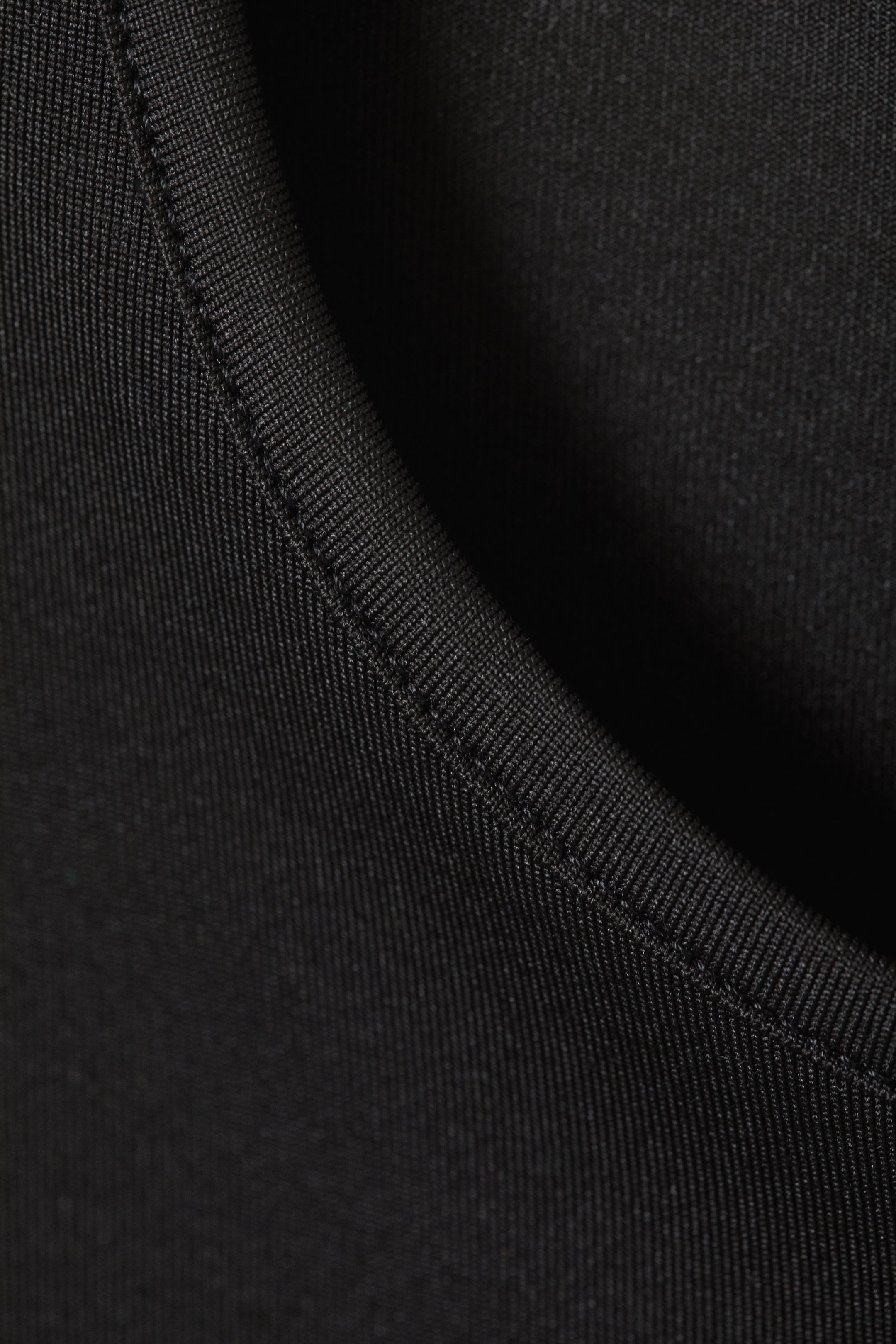 Black - Smooth Fitted Tank Top - 2