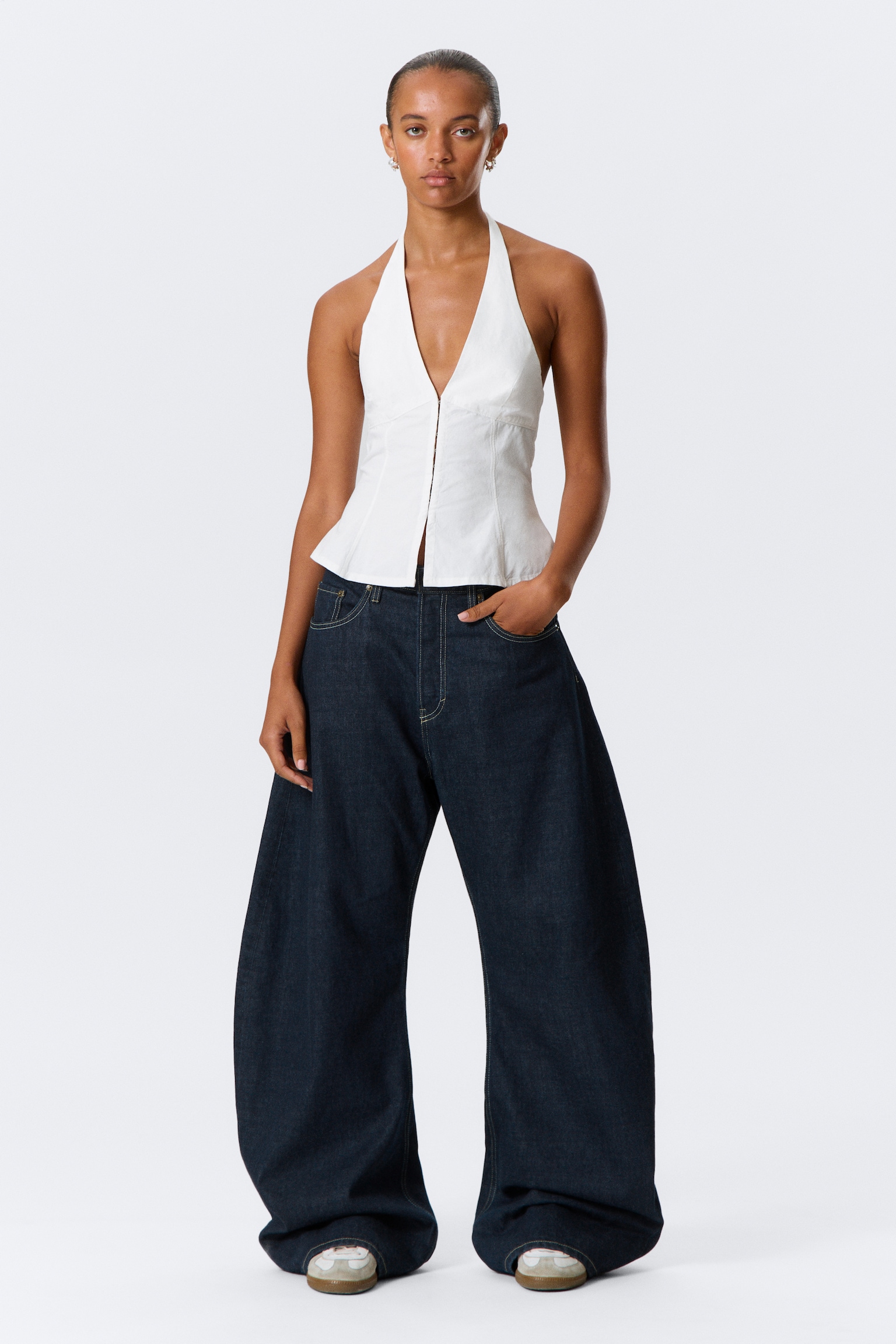 Tie-Back Hook-and-Eye Halterneck Top - White/Dark Grey - 4